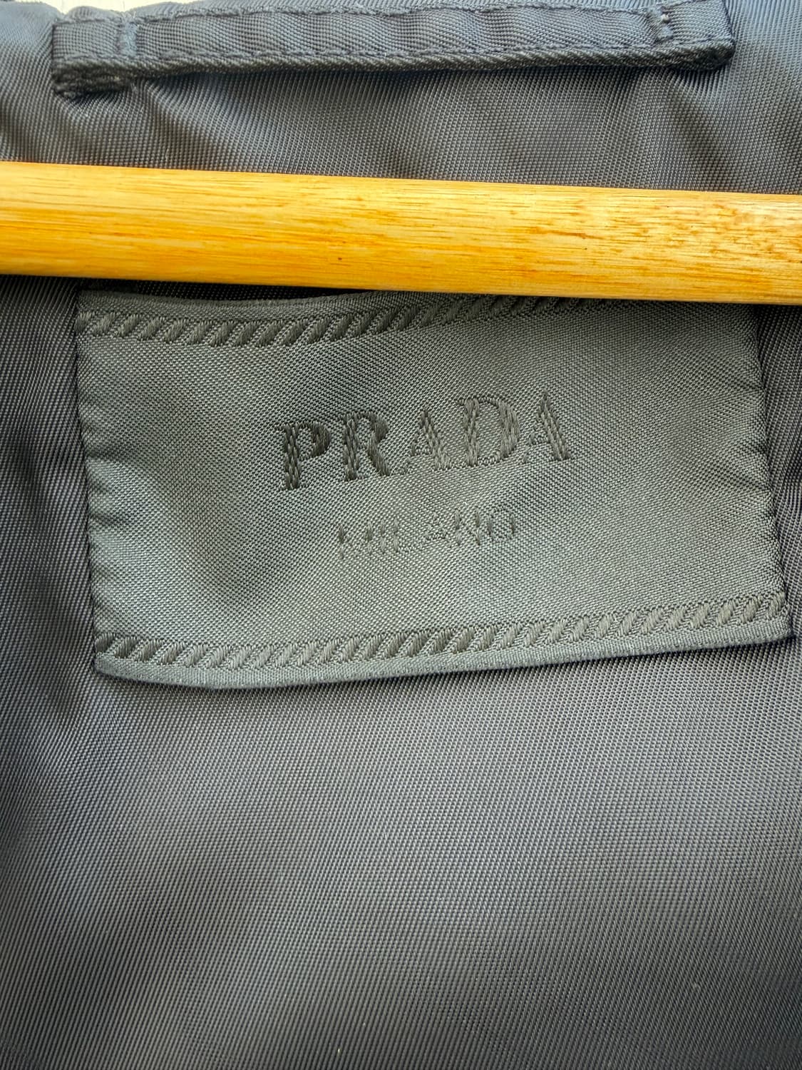 프라다 바람막이 상품이미지8