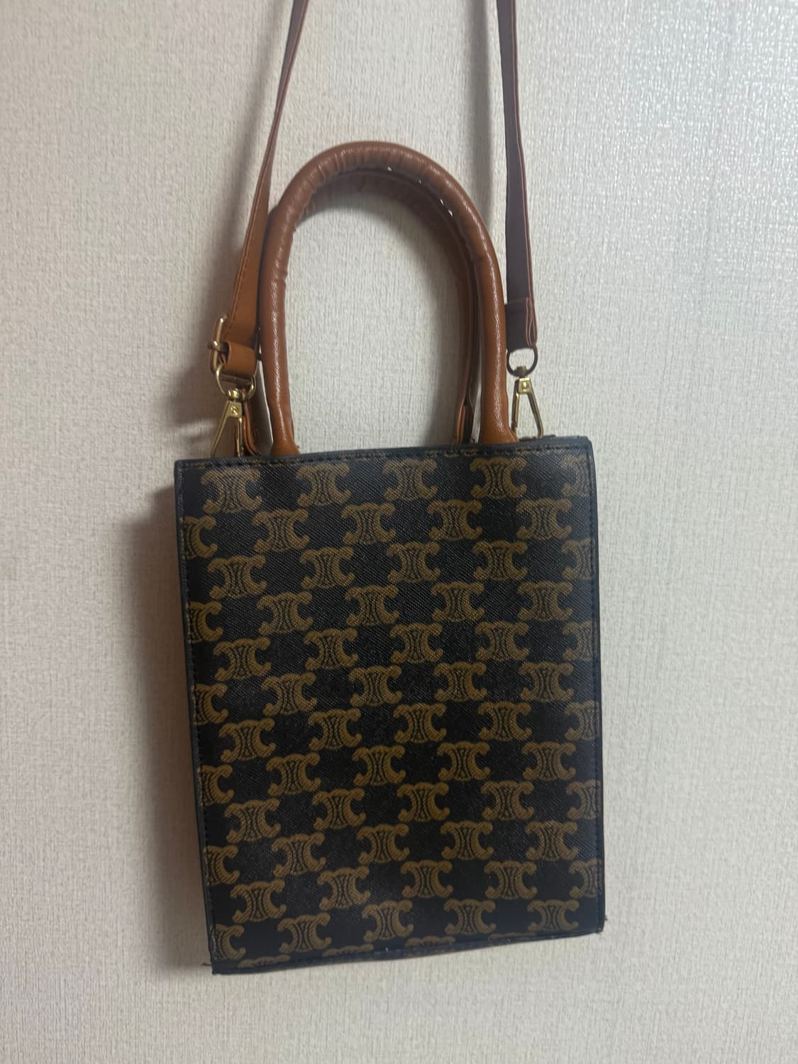 셀린느 트리오페 백 상품이미지2