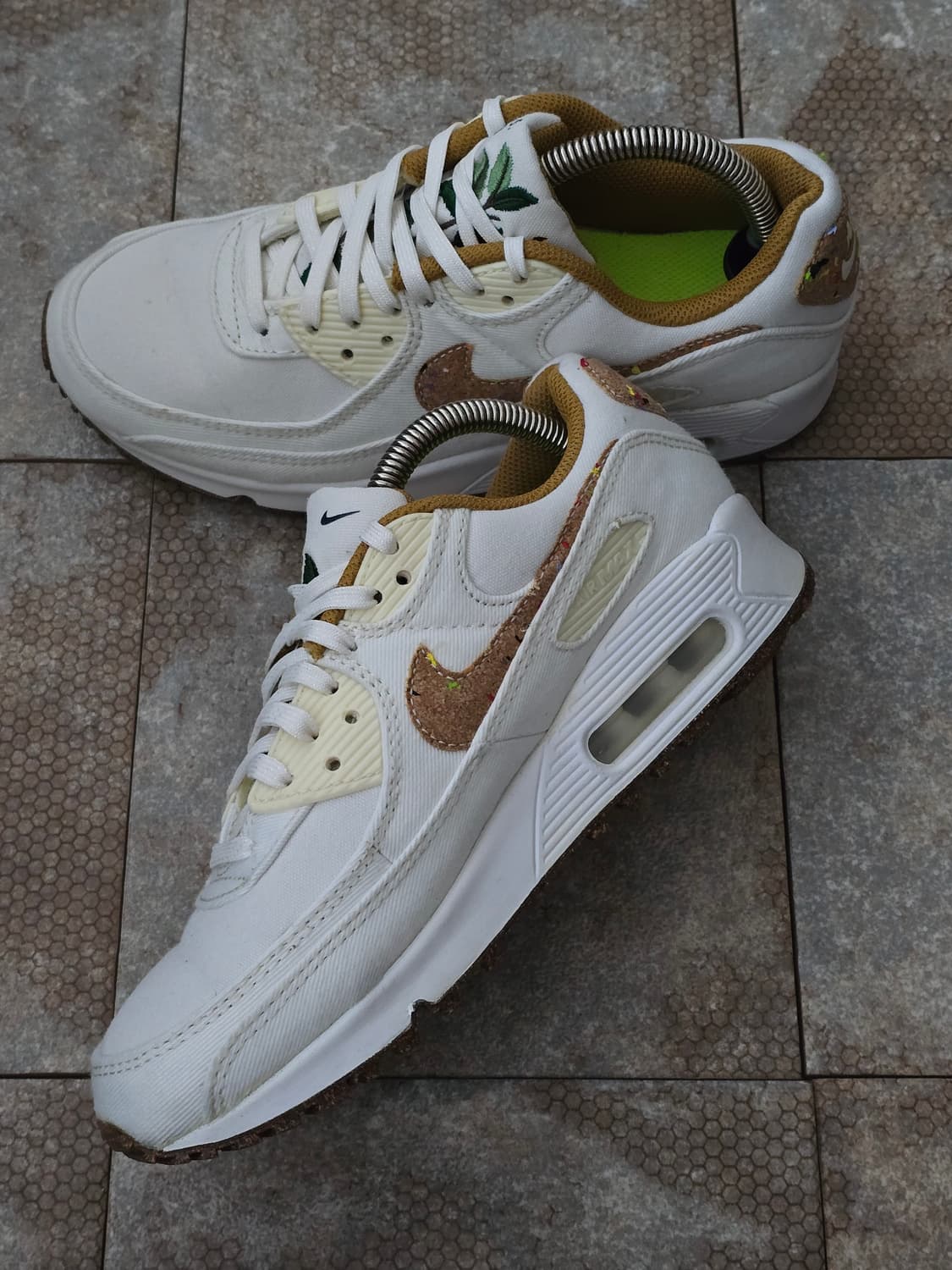 (240)나이키 에어맥스 90 se 코르크  상품이미지5