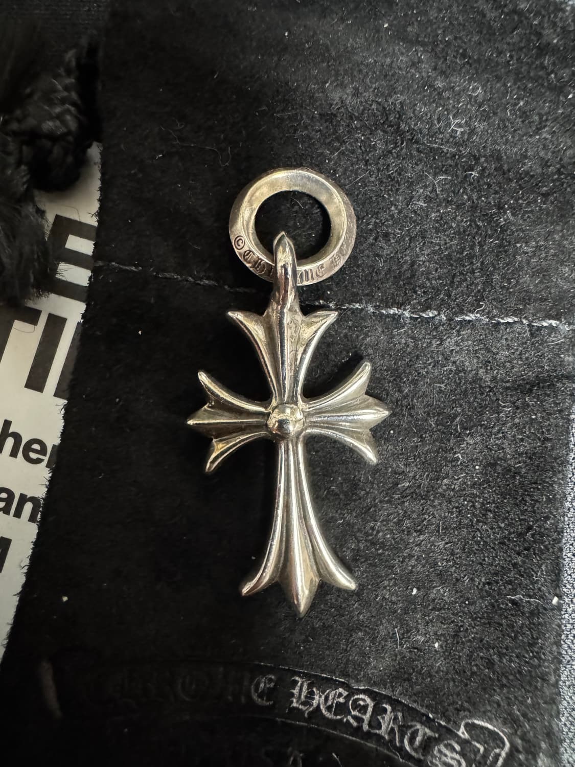 크롬하츠 타이니 크로스 참 1p 다이아 상품이미지5