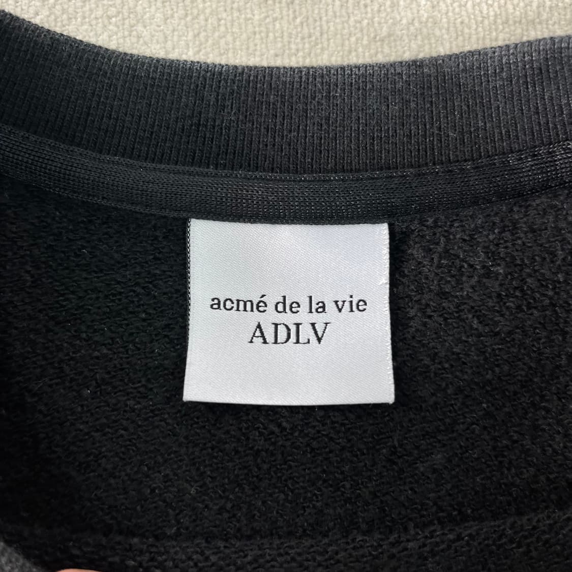 105 아크메드라비 맨투맨 상품이미지4