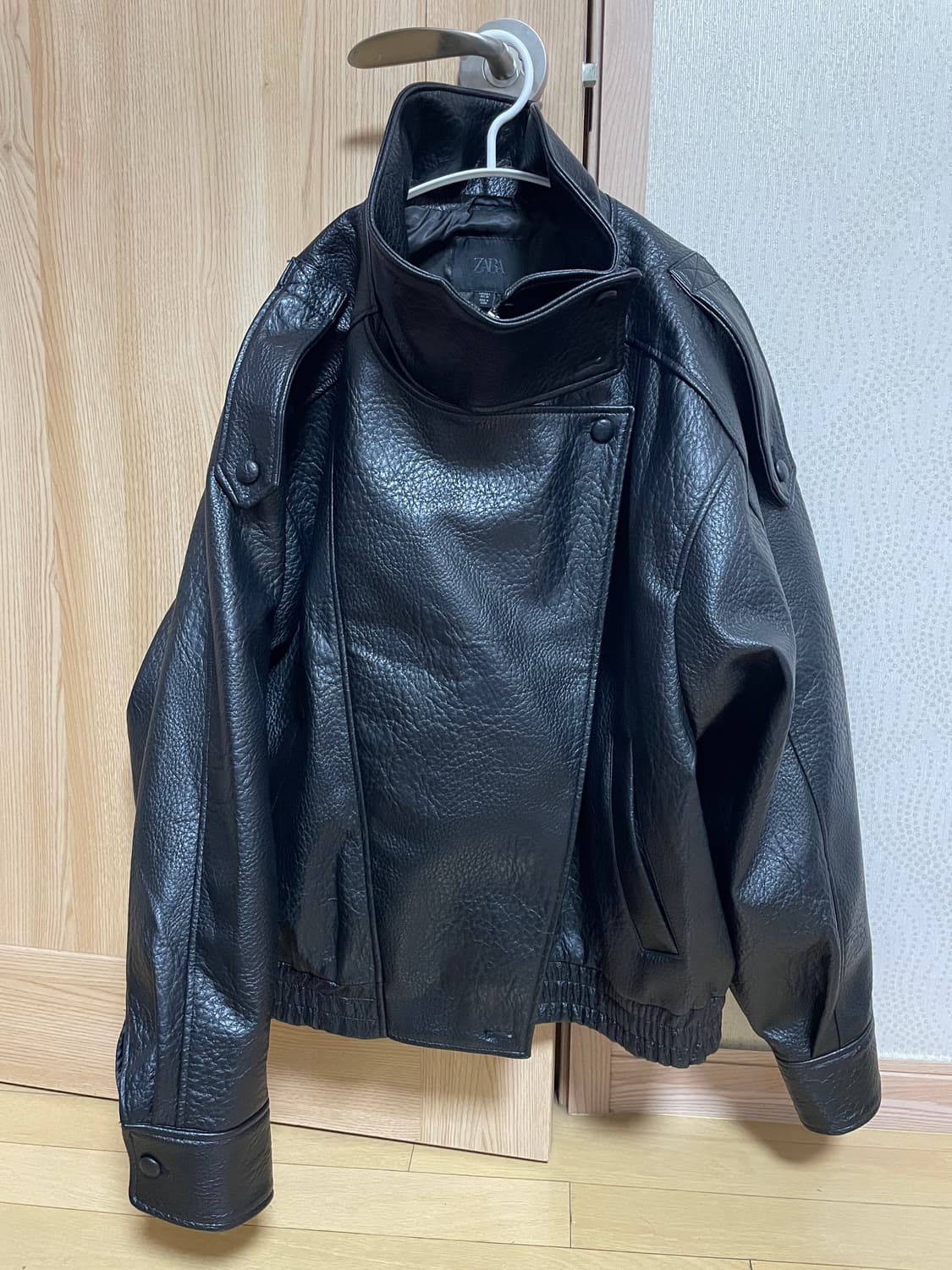 L 자라 페이크레더 자켓 생로랑맛 상품이미지2