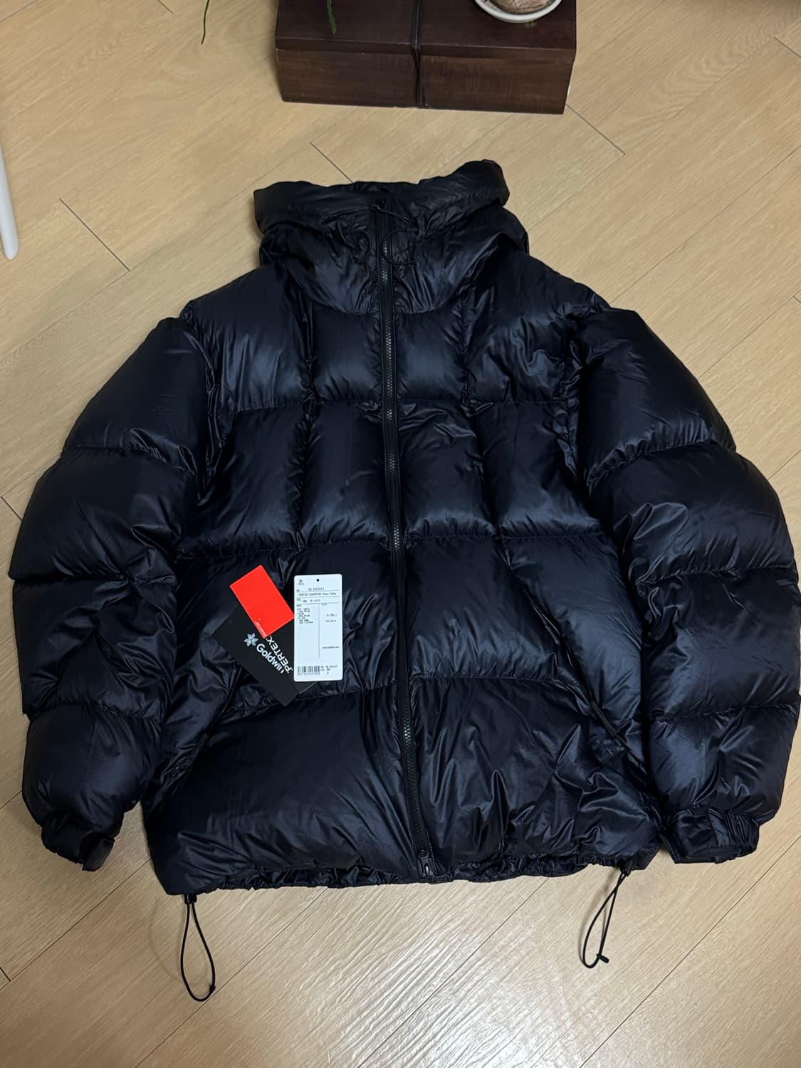 [5, XL] 골드윈 25fw 퍼텍스 퀀텀 다운 파카 블랙 상품이미지1