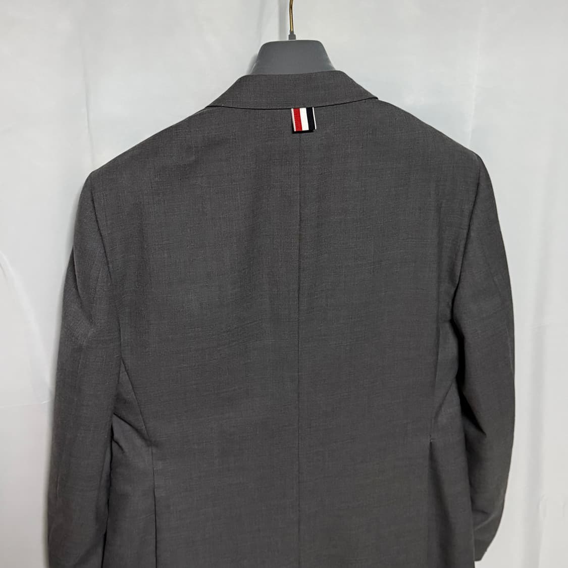 [S+급/3] 톰브라운 울 트윌 클래식 수트 정장 그레이 상품이미지5