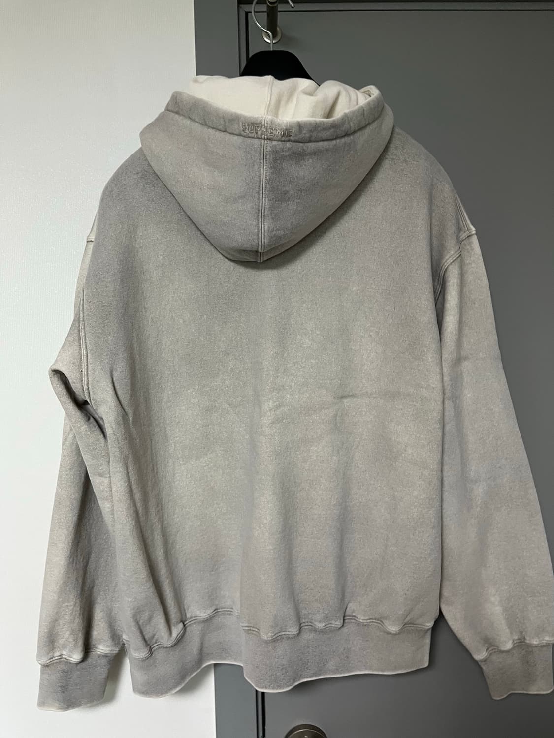 슈프림 23ss 오버다이드 S로고 후디 M 상품이미지3