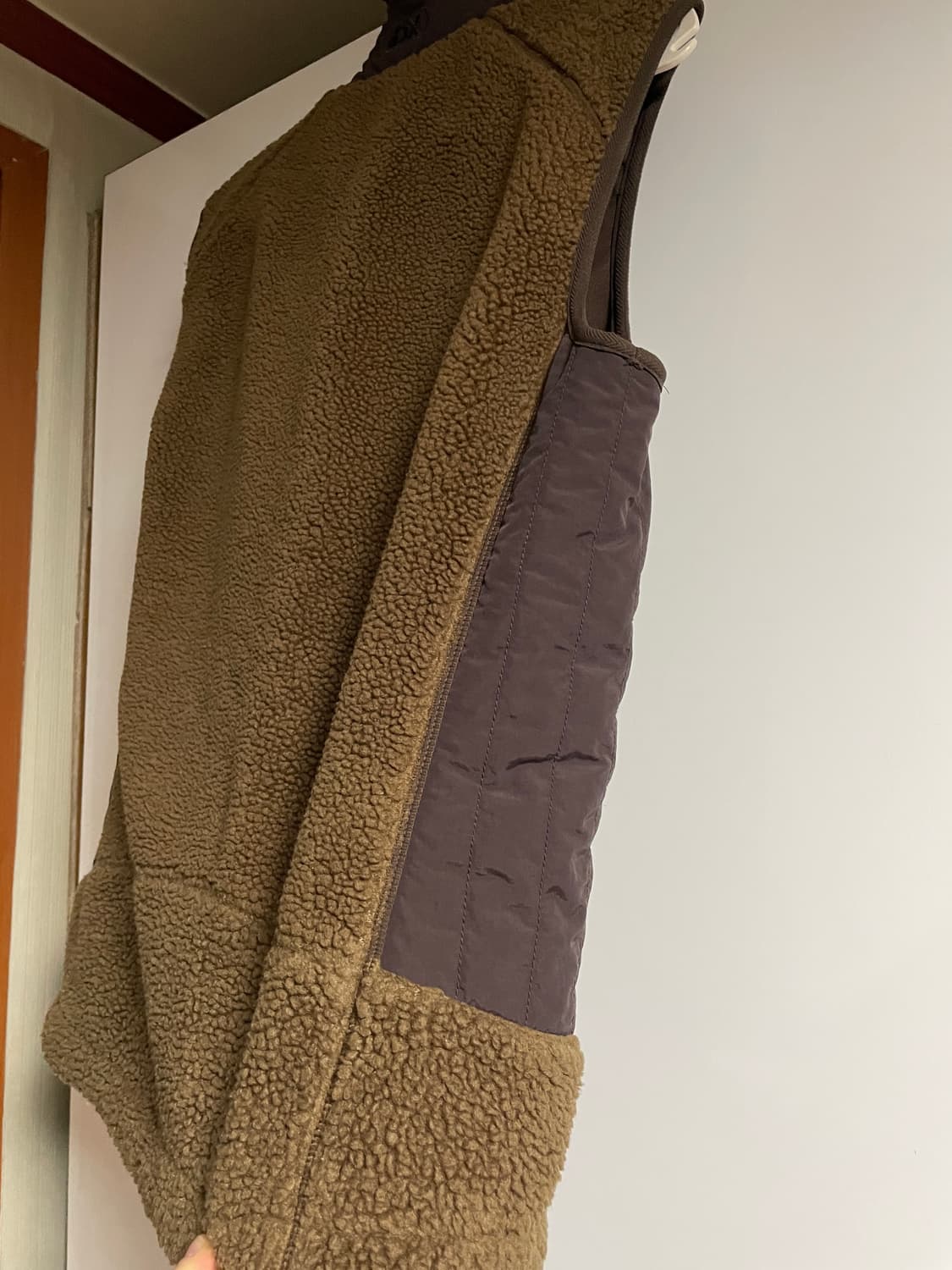 디스커버리 플리스 조끼 브라운 상품이미지4