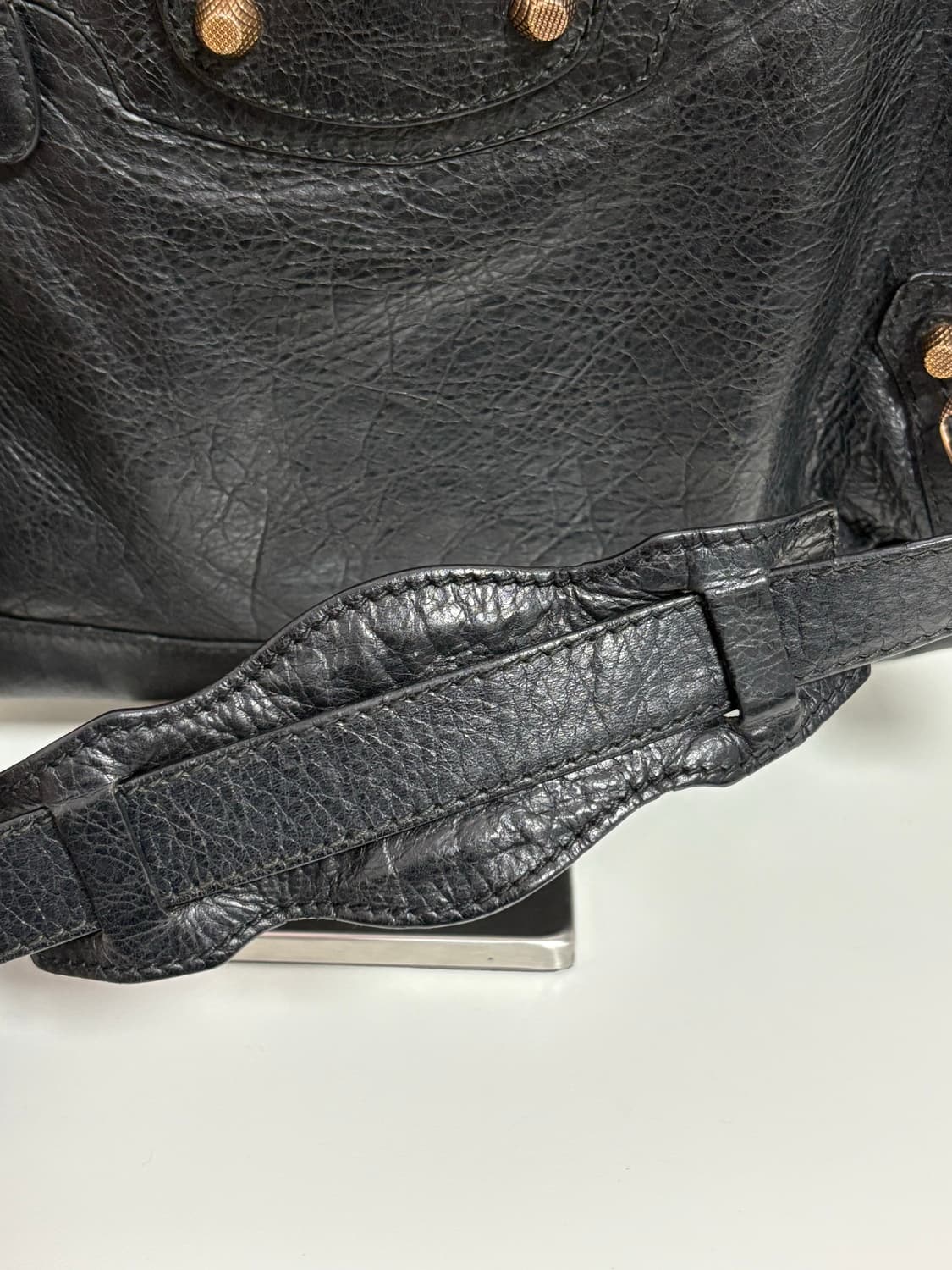 발렌시아가 자이언트 모터백 블랙 상품이미지7