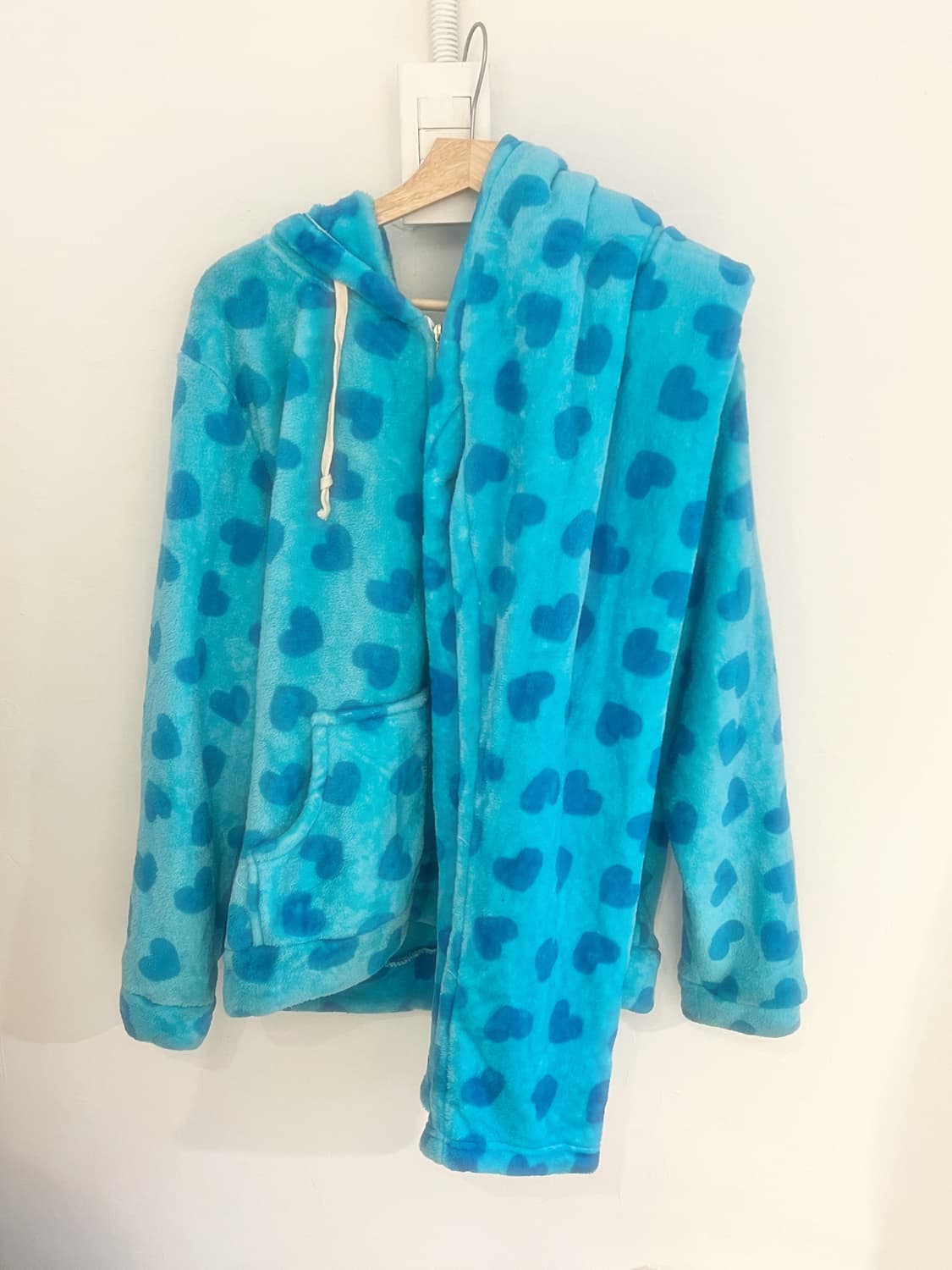 터콰이즈 블루 하트패턴 파자마 세트 🩵 상품이미지4