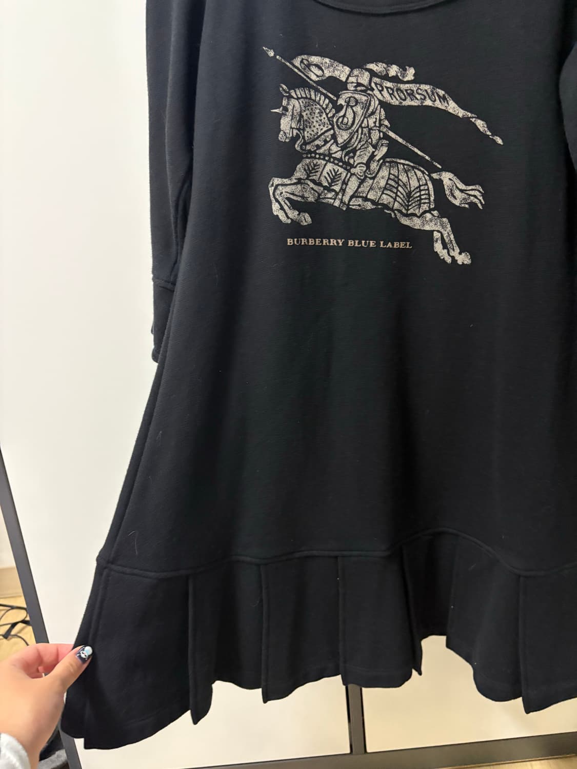 버버리 블랙 7부 원피스. 레이어드 상의 상품이미지3