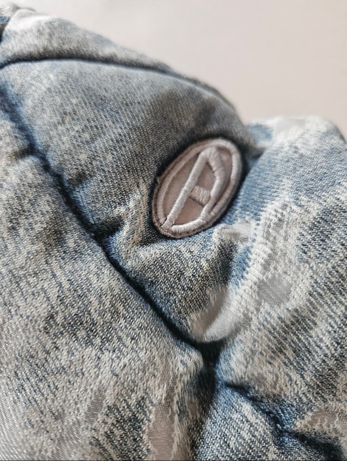 디젤 w-histel 푸퍼 데님 패딩 자켓  상품이미지2