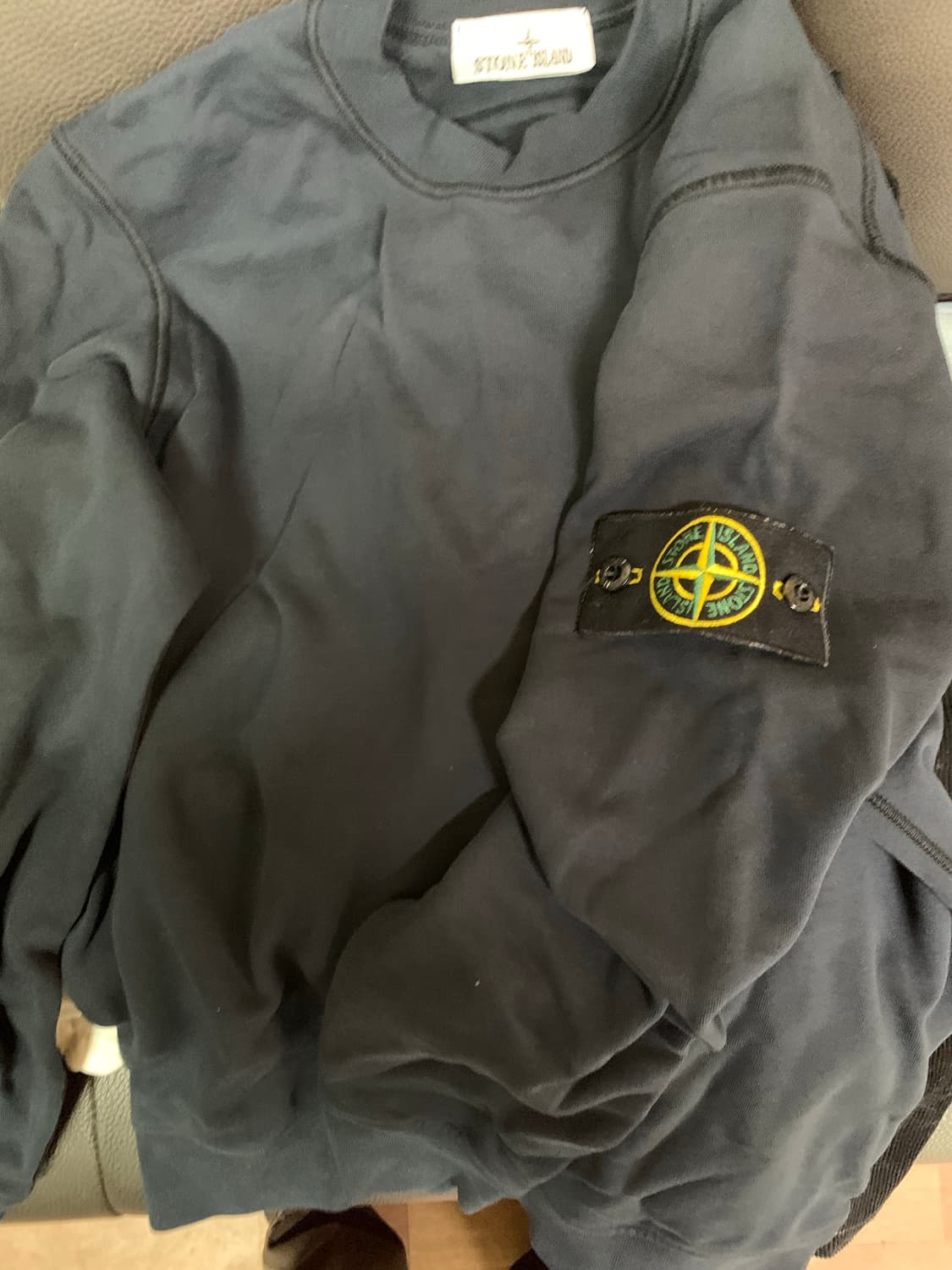 스톤아일랜드 25 맨투맨 상태 SSS 상품이미지3