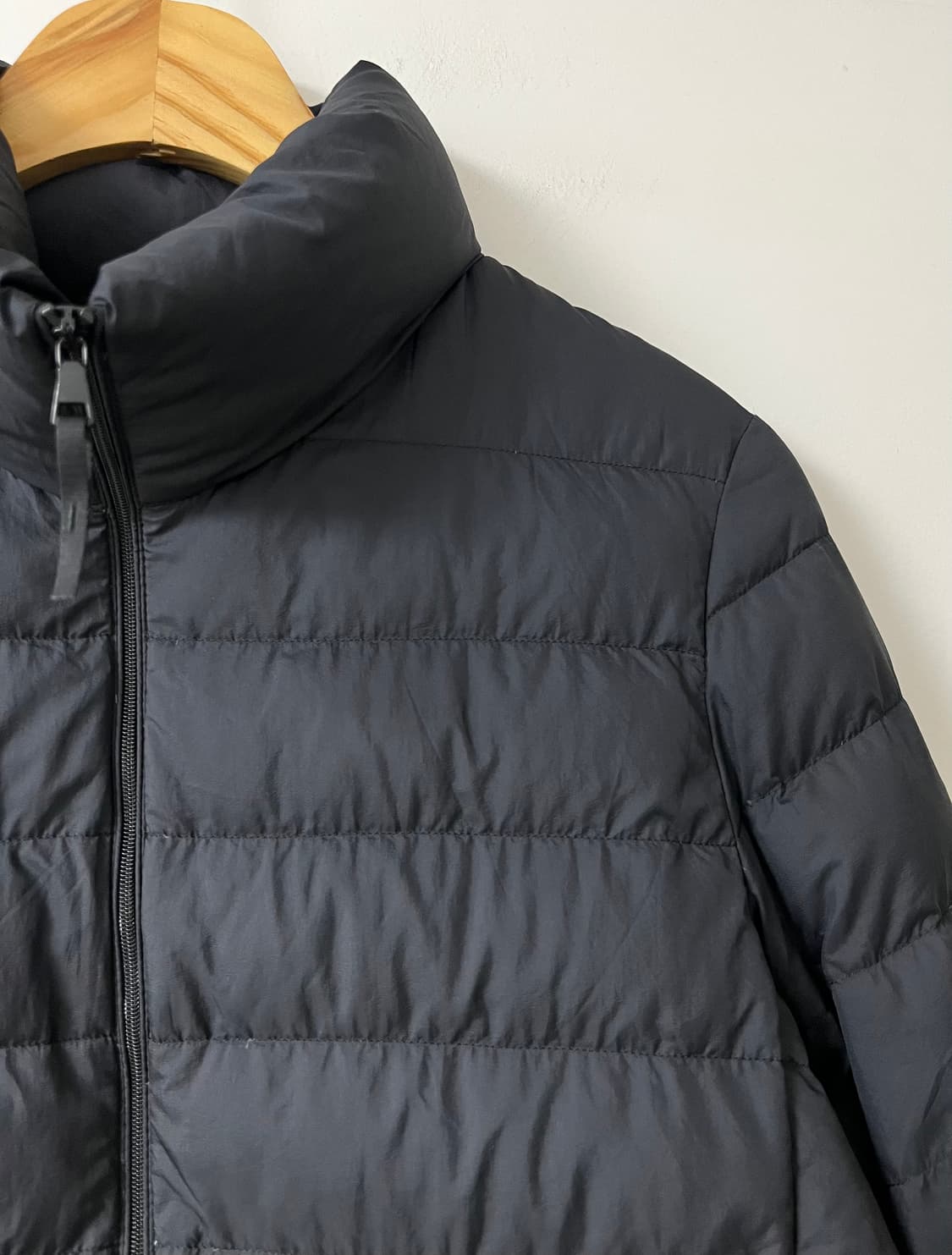 유니클로 울트라 라이트 경량 패딩 상품이미지5