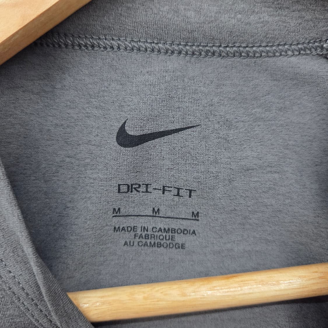 나이키 스우시 반팔 티셔츠 회색 남m 상품이미지4
