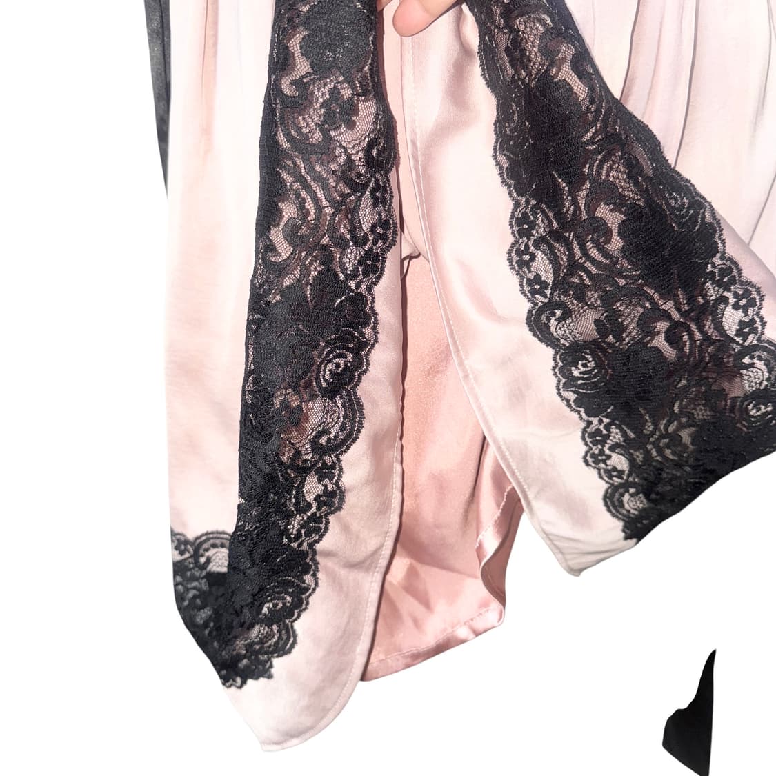 Cecil McBee Delicate black pink Onepiece 상품이미지6