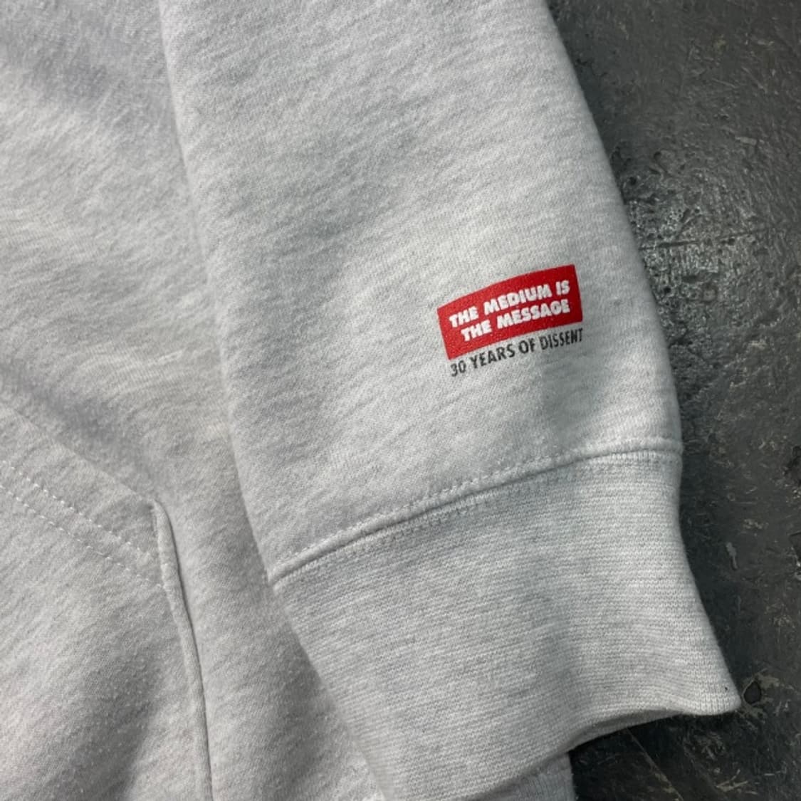 100 오베이 후드티  상품이미지4