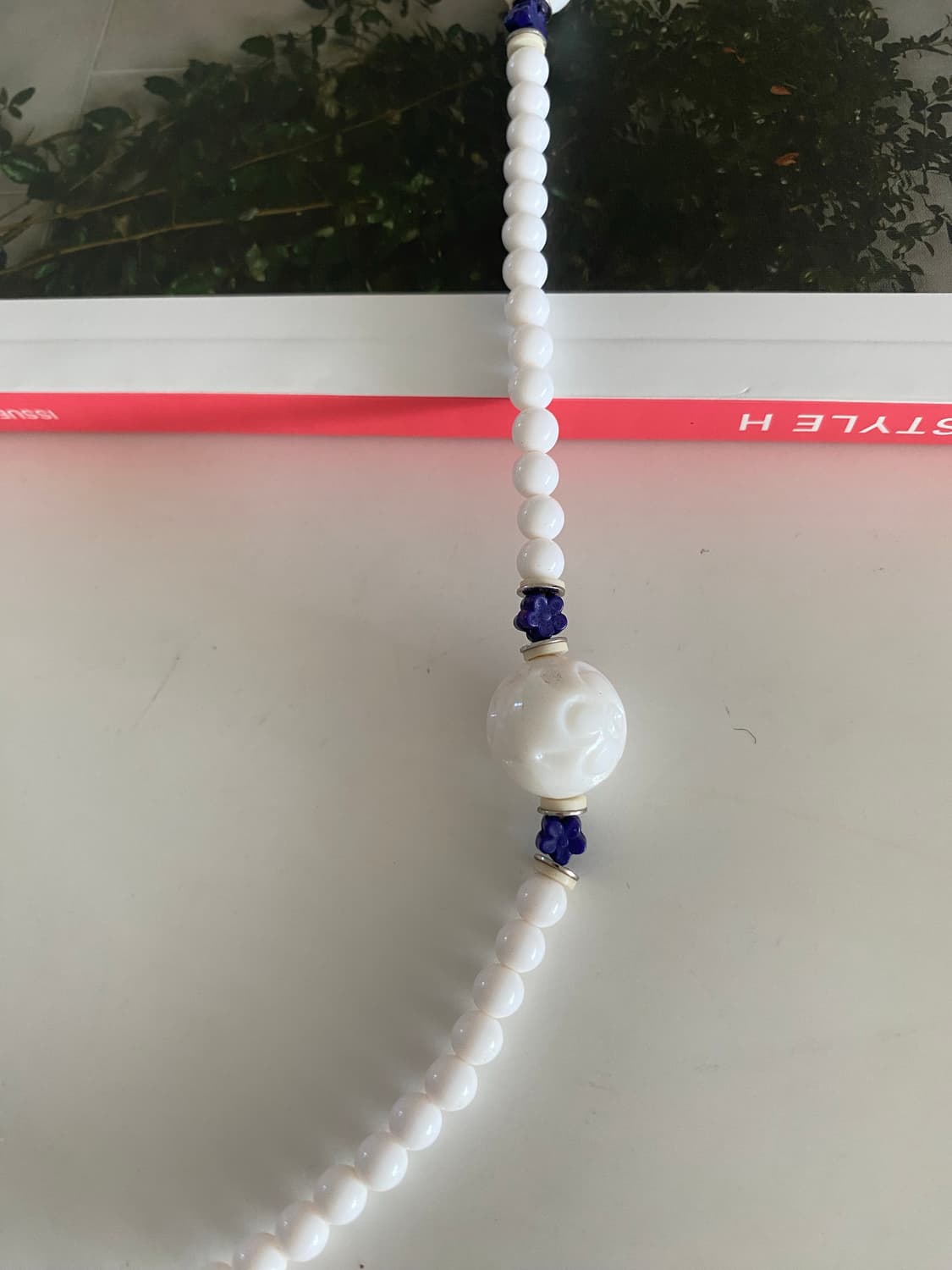일본 빈티지 y2k 화이트 네이비 비즈 목걸이 상품이미지3