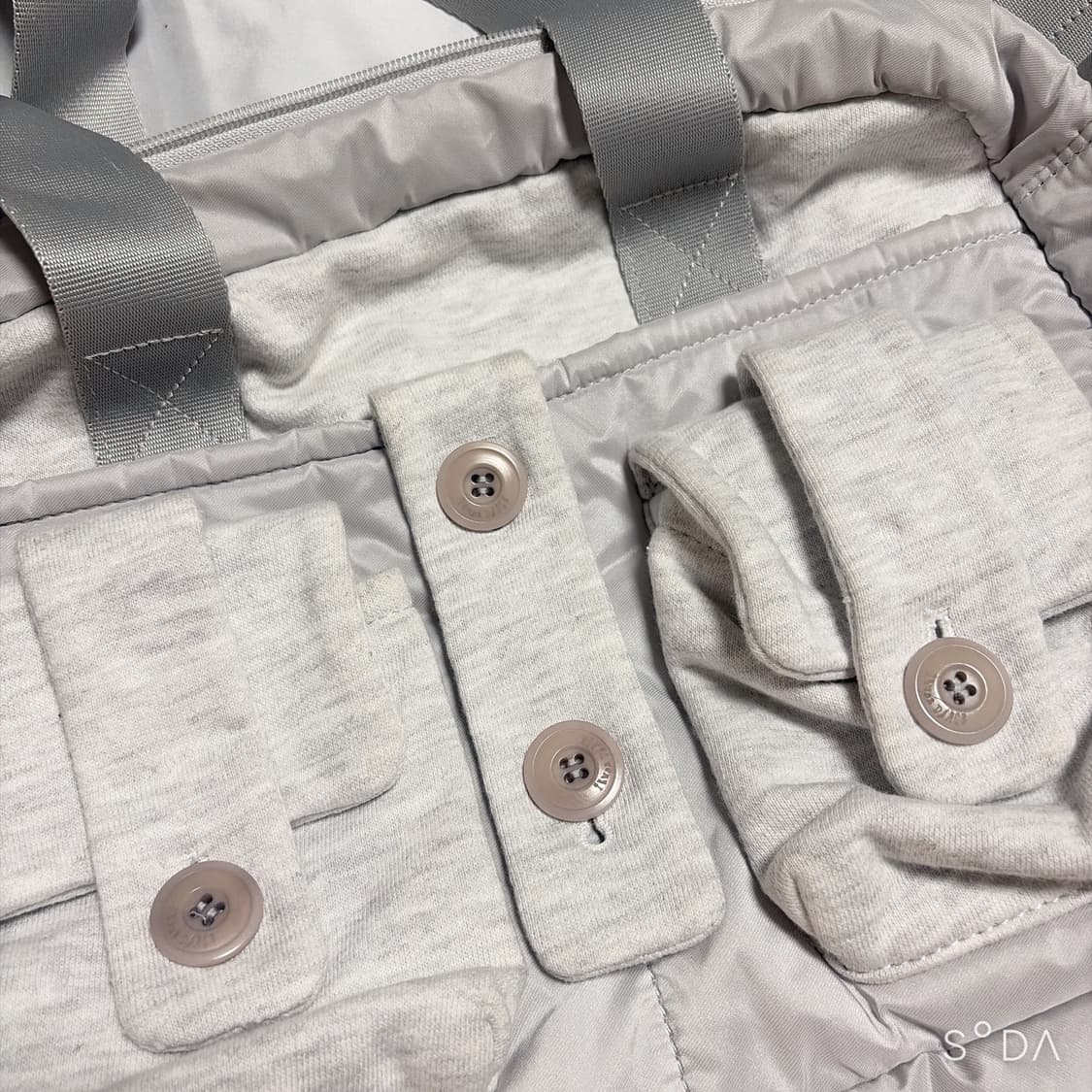 텐스댄스 파히섬 버튼 포켓 크로스백 상품이미지6