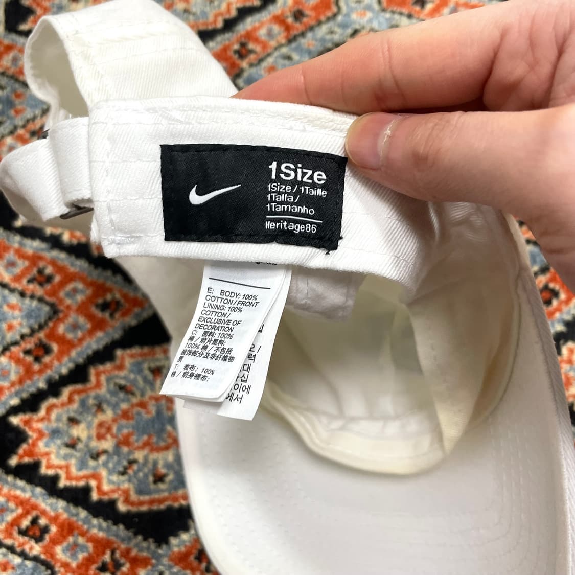 나이키 스펠로고 화이트 볼캡 FREE 상품이미지5