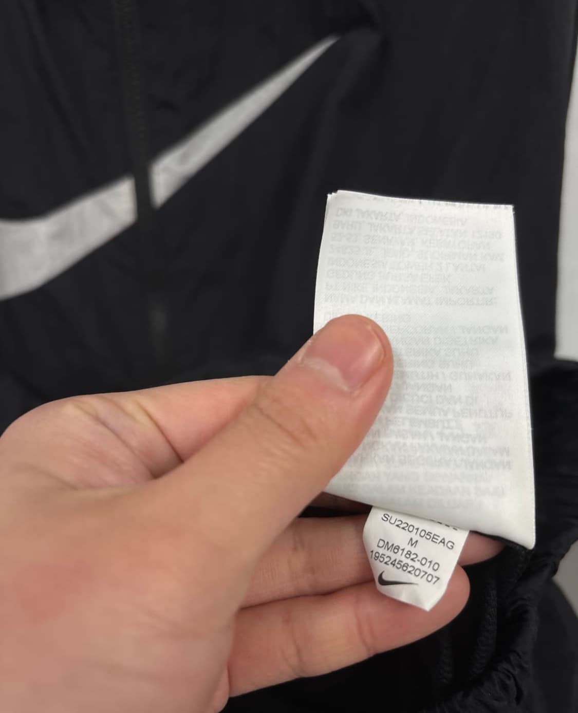 나이키 빅로고 우먼 오버핏 바람막이  상품이미지6