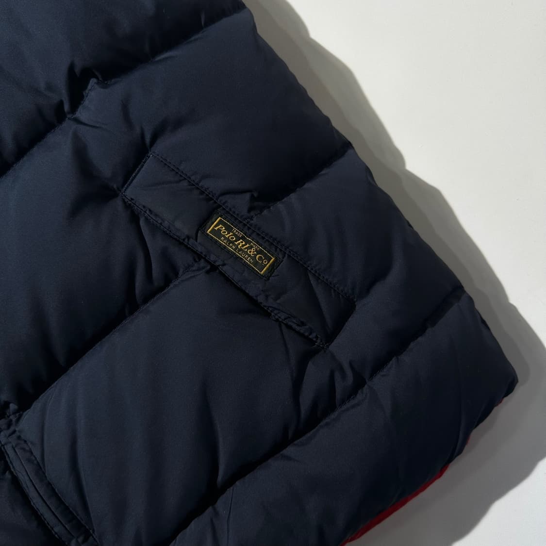 폴로 랄프로렌 리버시블 크레스트 와펜 다운 패딩 베스트 상품이미지7