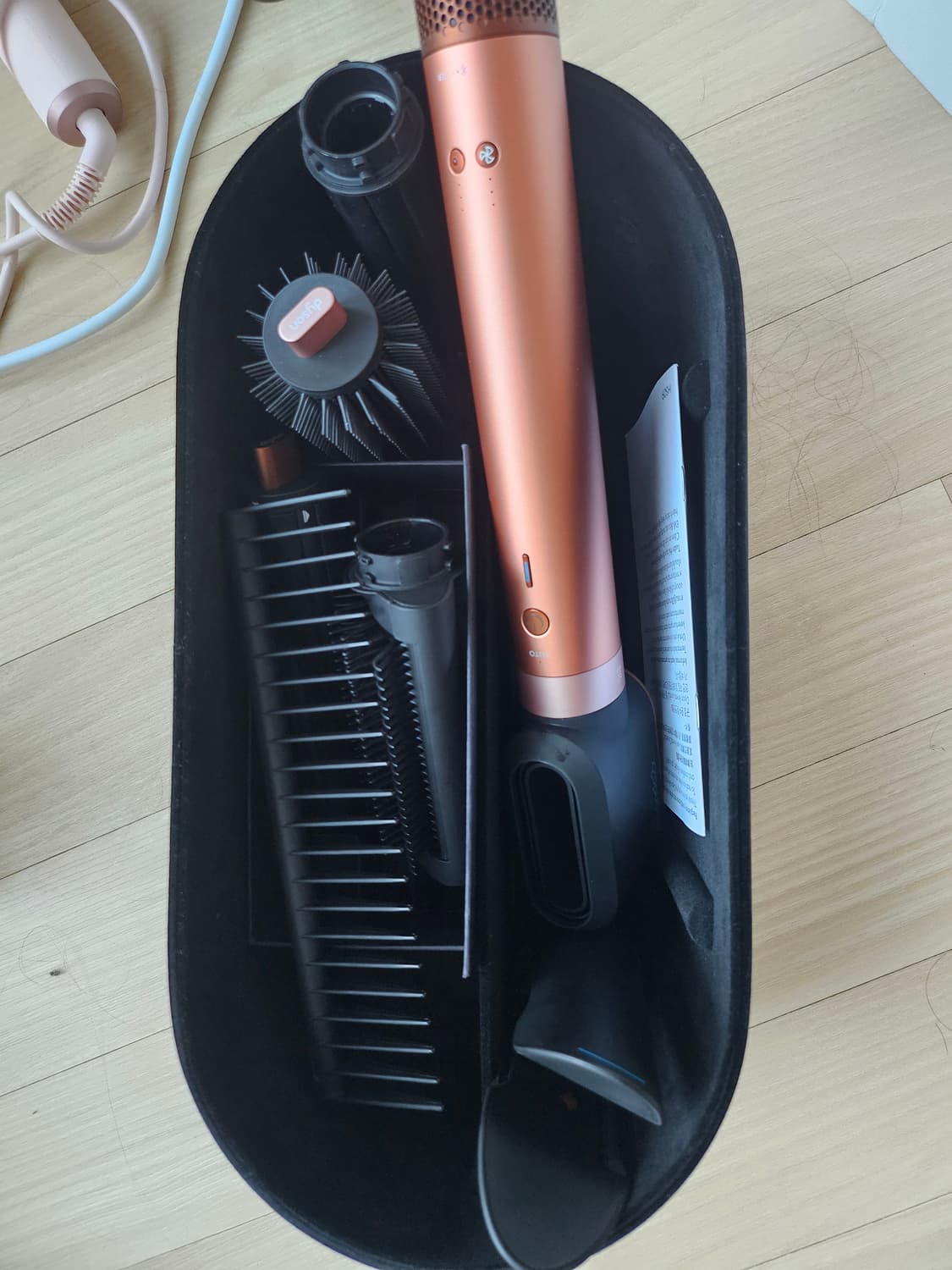 다이슨 에어랩 코안다 2x 멀티 스타일러 앤 드라이어 (앰버 실크/샴페인 상품이미지2