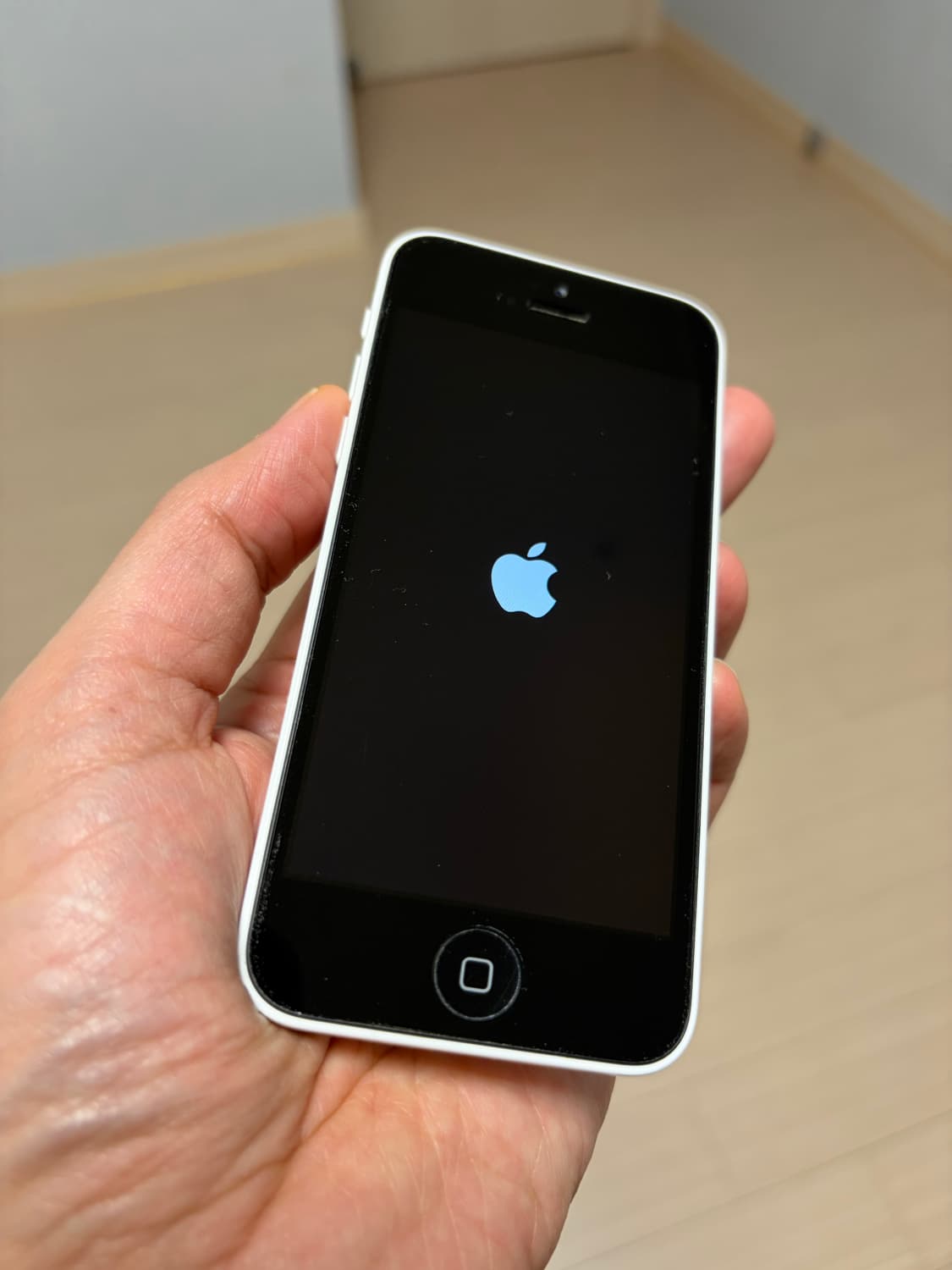 아이폰 5c 화이트 16기가 #8250 상품이미지2