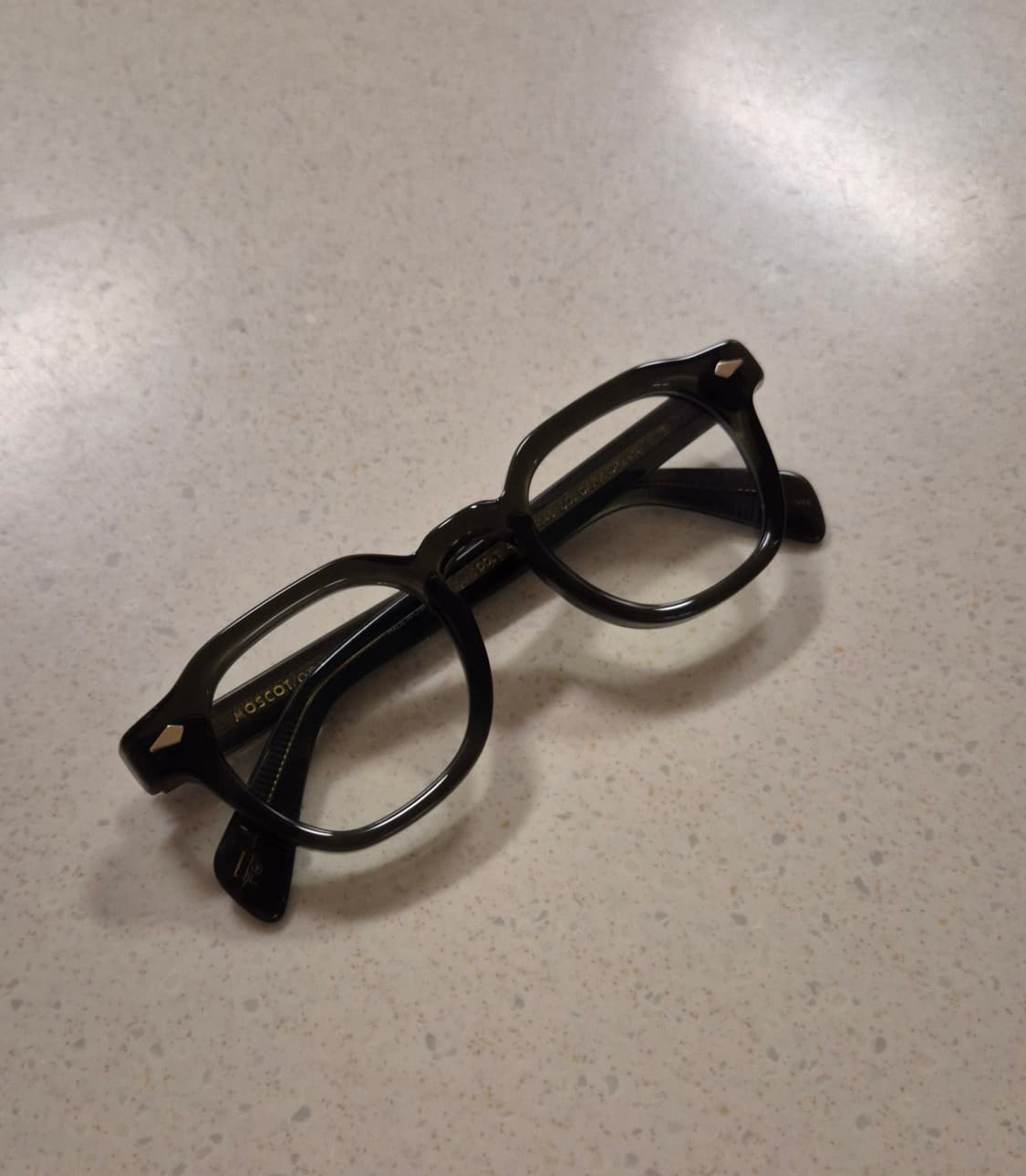 모스콧 돌트 다크그린 안경 46 사이즈 상품이미지2