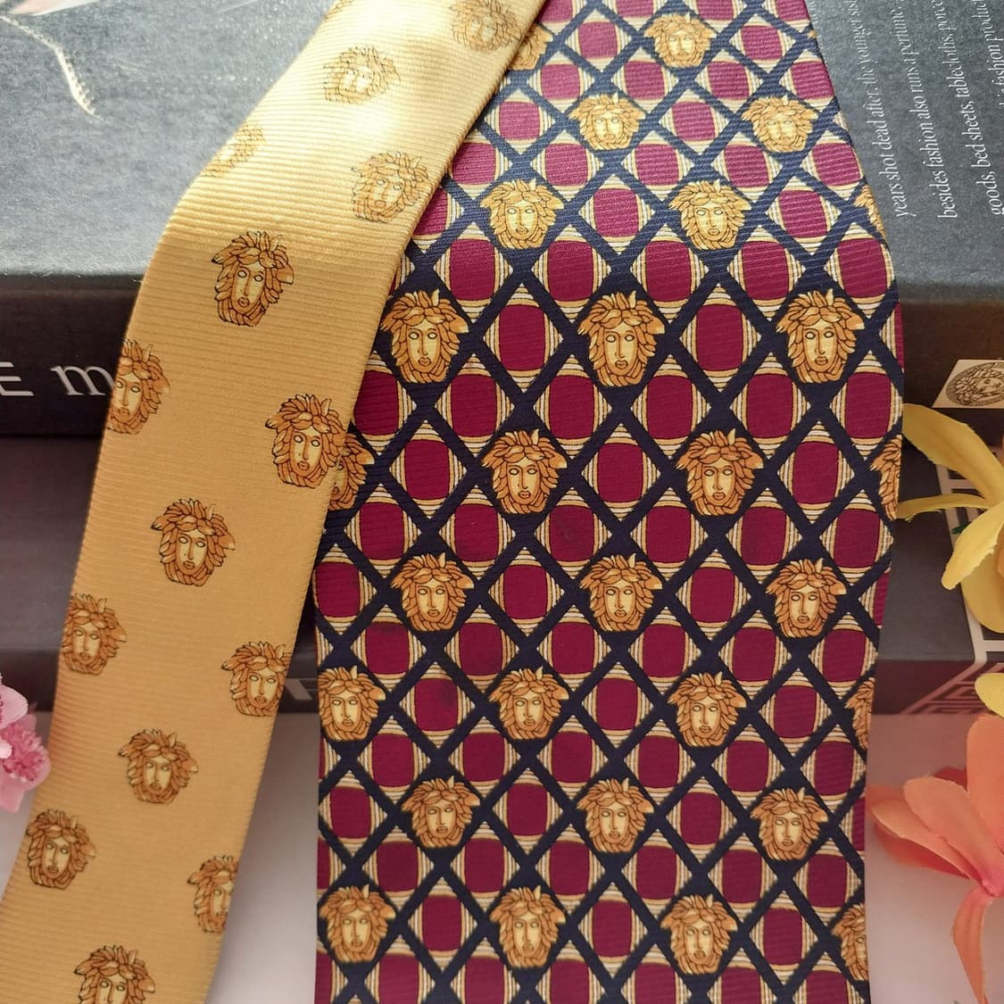 베르사체 실크 메두사 패턴 넥타이 9.9cm A~B등급 K1394
 상품이미지4