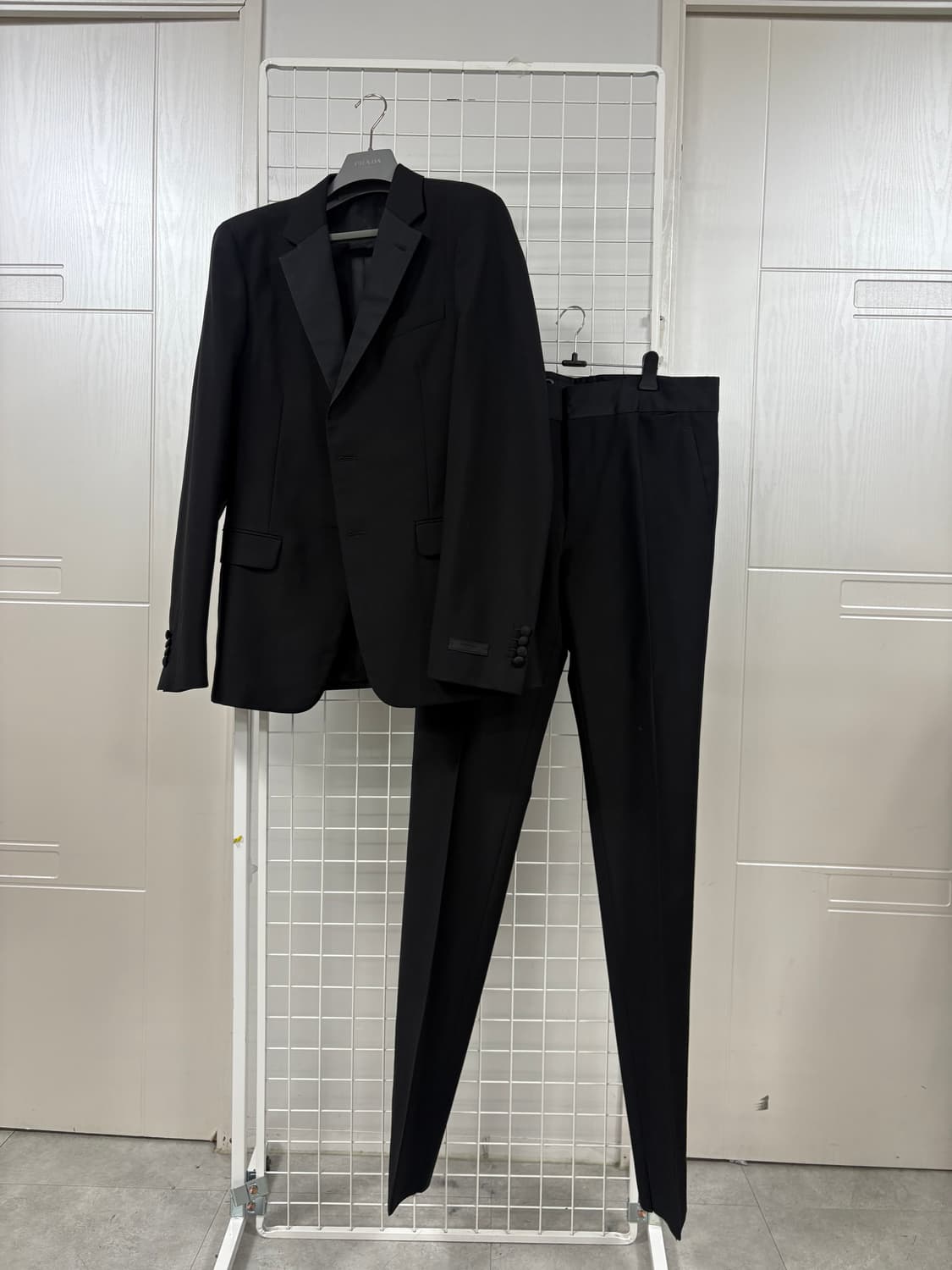 프라다 수트(새상품) 상품이미지1