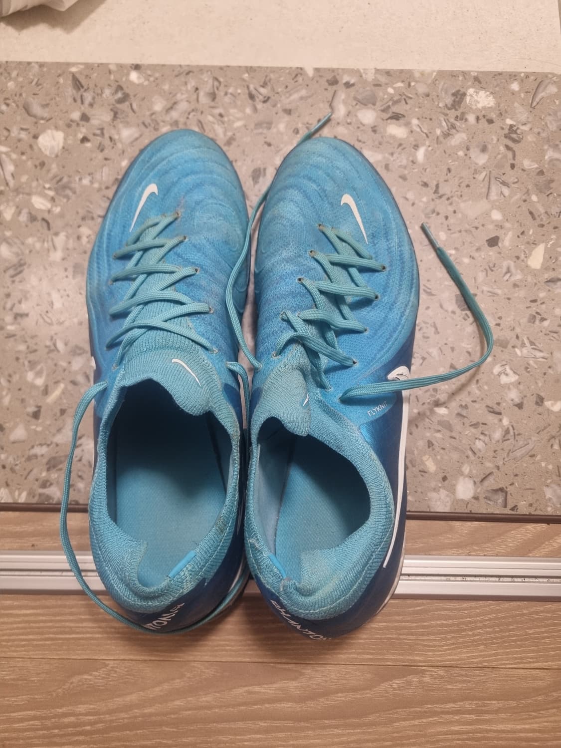 나이키 팬텀 GX2 프로 풋살화 275 상품이미지1