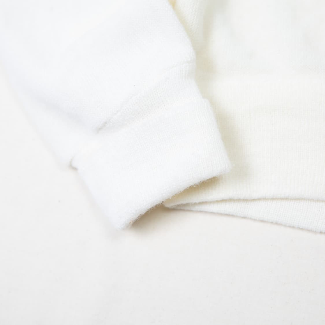 80s IZOD 라코스테 아크릴 V 넥 니트 화이트 상품이미지4