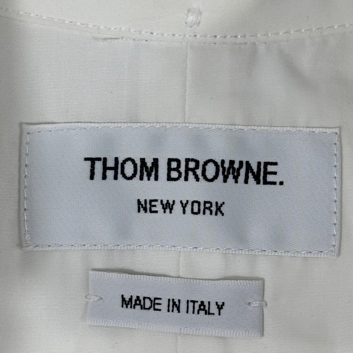 (정품)W 톰브라운 삼선 로고 패치 코튼 셔츠 38 상품이미지8