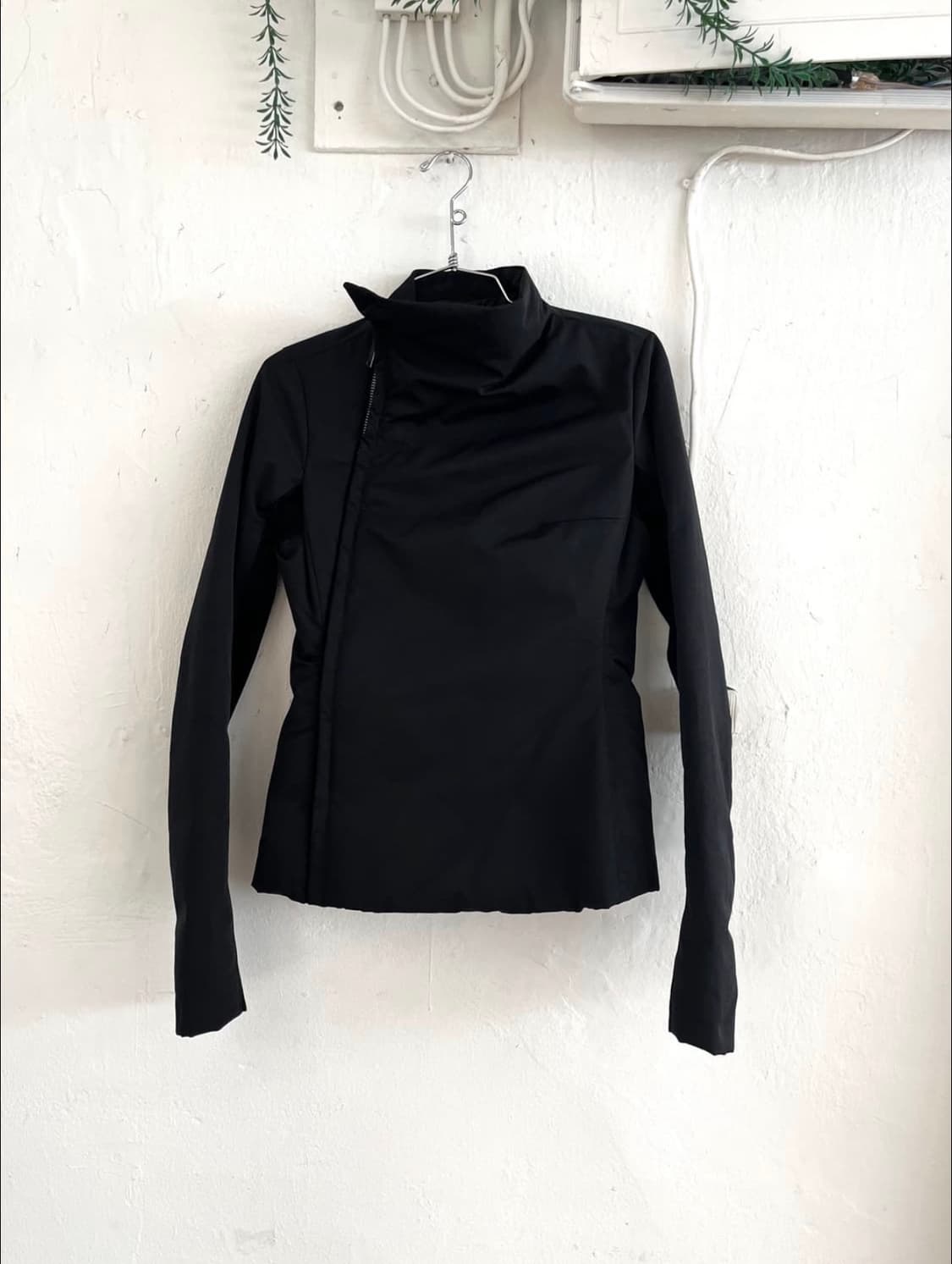 릭오웬스 13FW 드레이프 하이넥 자켓 상품이미지2