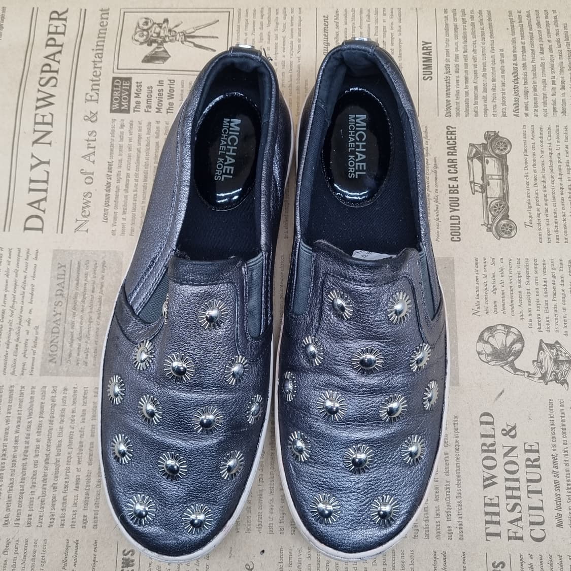 마이클코어스 크리스탈 슬립온 235 상품이미지2