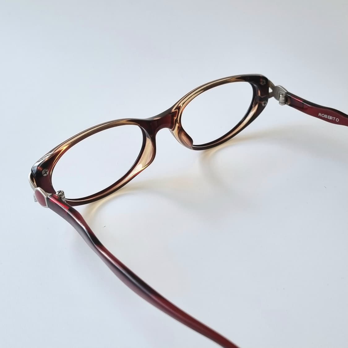 데드스탁 로베르토 실버 라인 디테일 오벌 안경테  1185 상품이미지5