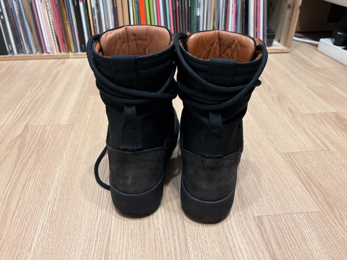 이지 시즌3 스웨이드 부츠 오닉스 상품이미지3