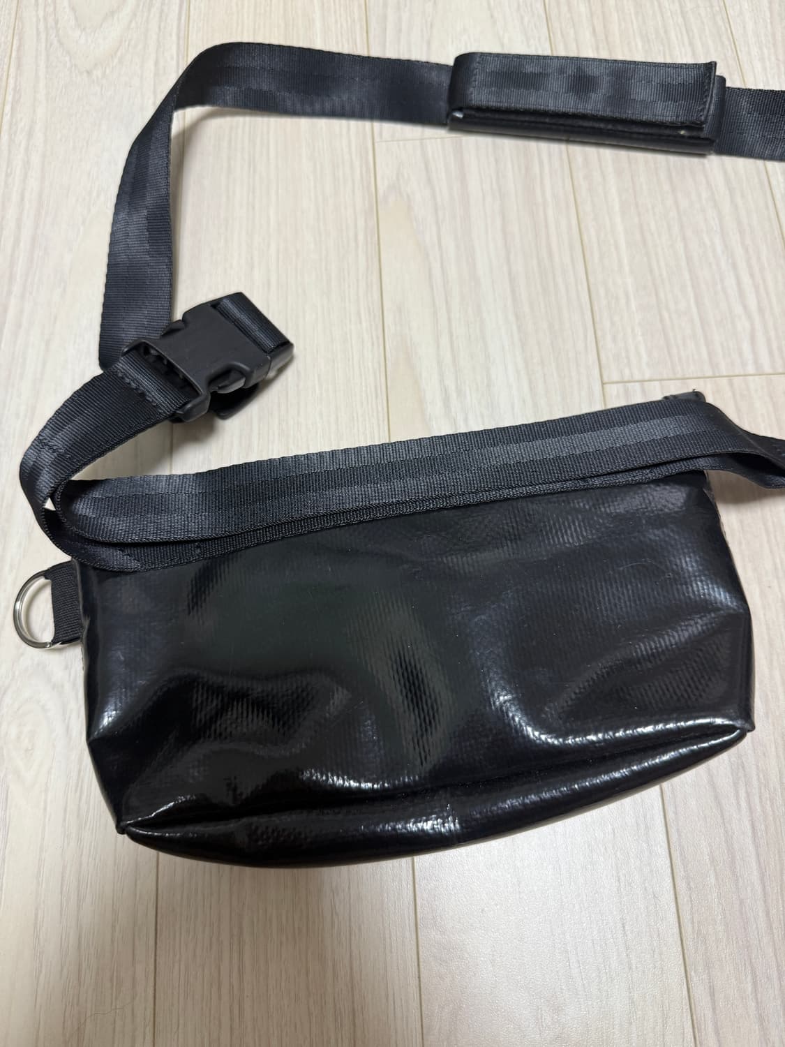 프라이탁 제이미 흰검 상품이미지2