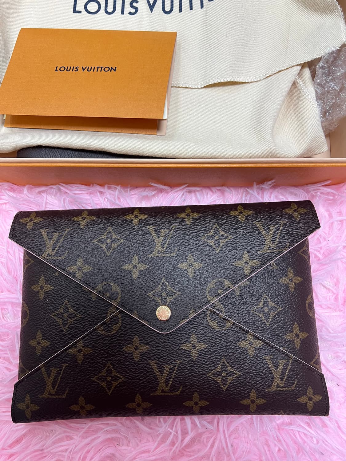 루이비통 키리가미 클러치 중,대 사이즈 상품이미지1