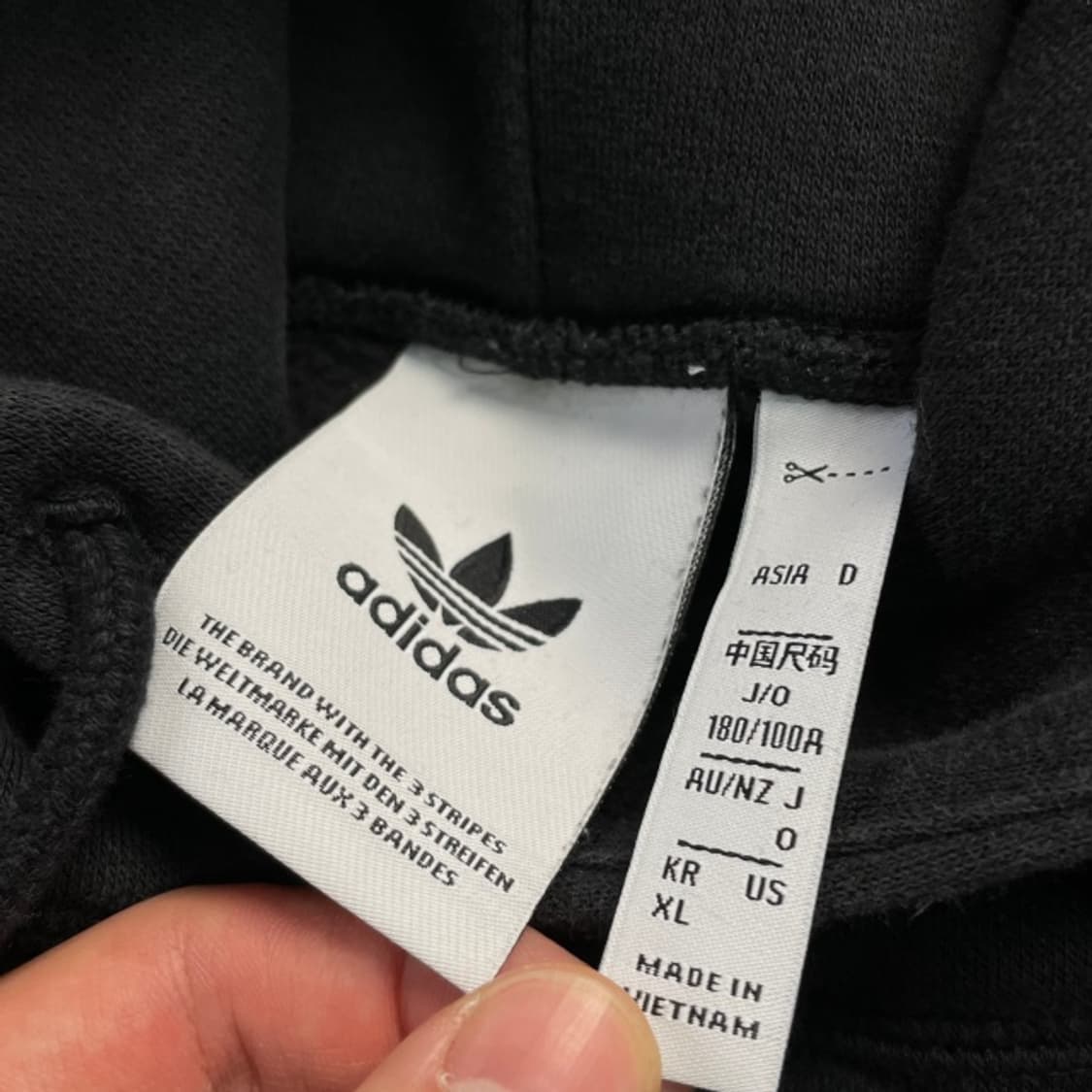 105 아디다스 컨트라스트 스티치 후드티  상품이미지3