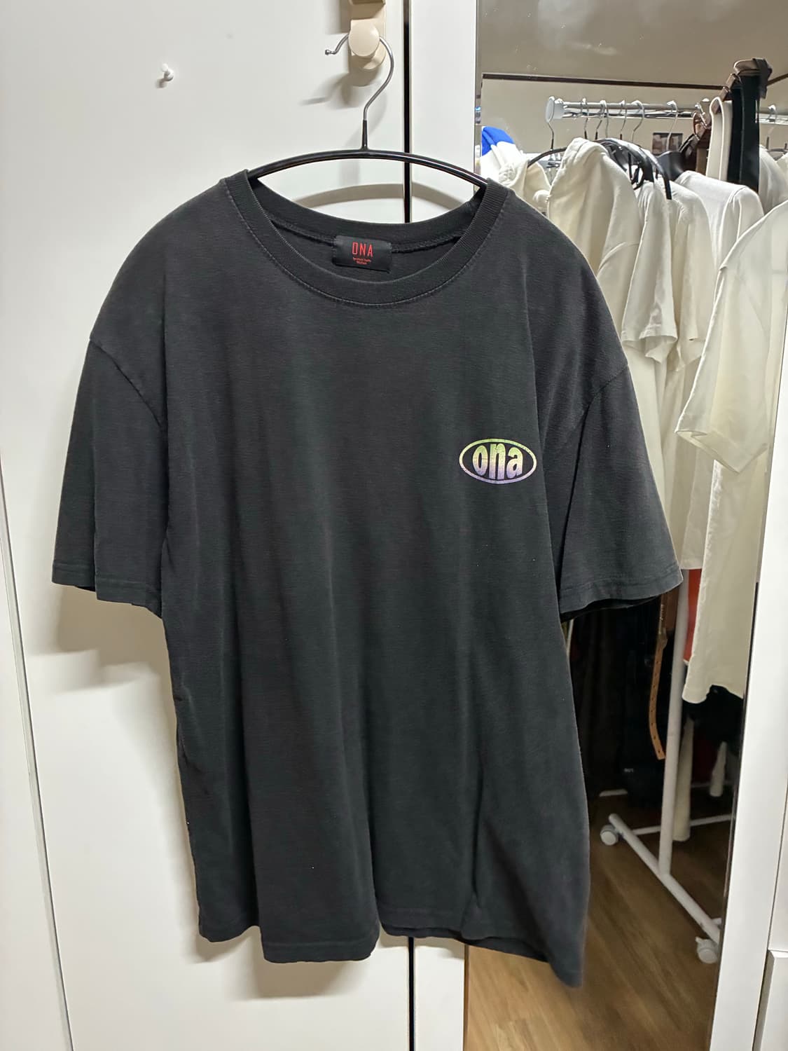 [상태 좋음] ONA 반팔티 L/100 상품이미지1
