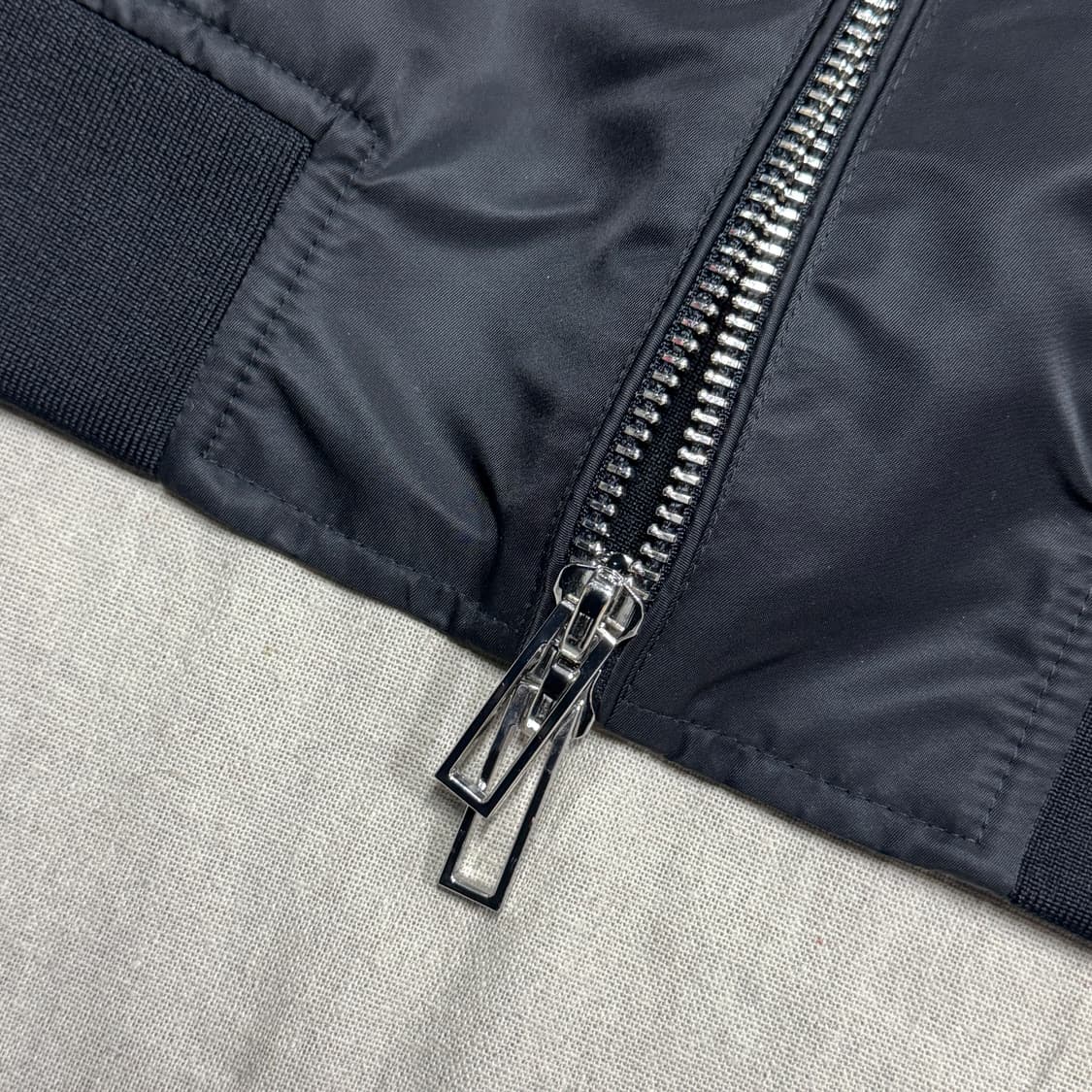 엠포리오 아르마니 LOVE 자수 블루종 자켓 48 상품이미지5