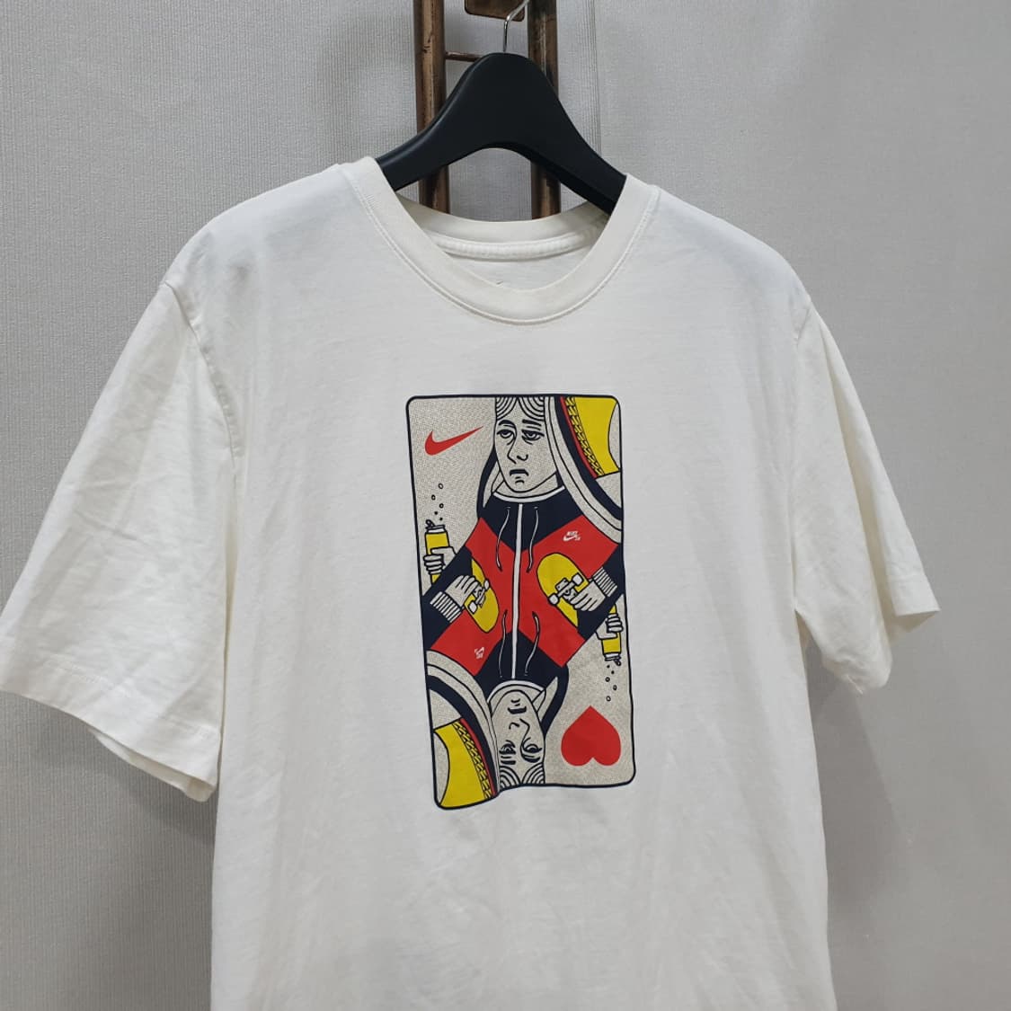 나이키 SB 퀸 카드 숏슬리브 티 95 상품이미지2