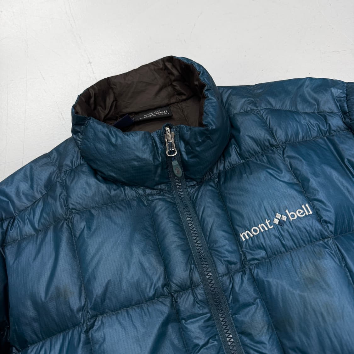 몽벨 고프코어 슈페리어 800 구스다운 경량패딩 자켓 상품이미지3