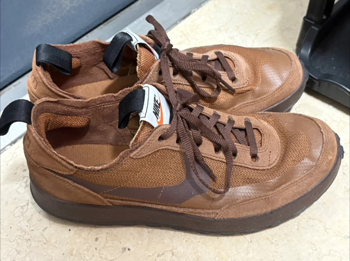 나이키 x 톰 삭스 제너럴 퍼포즈 슈 브라운 265 상품이미지5