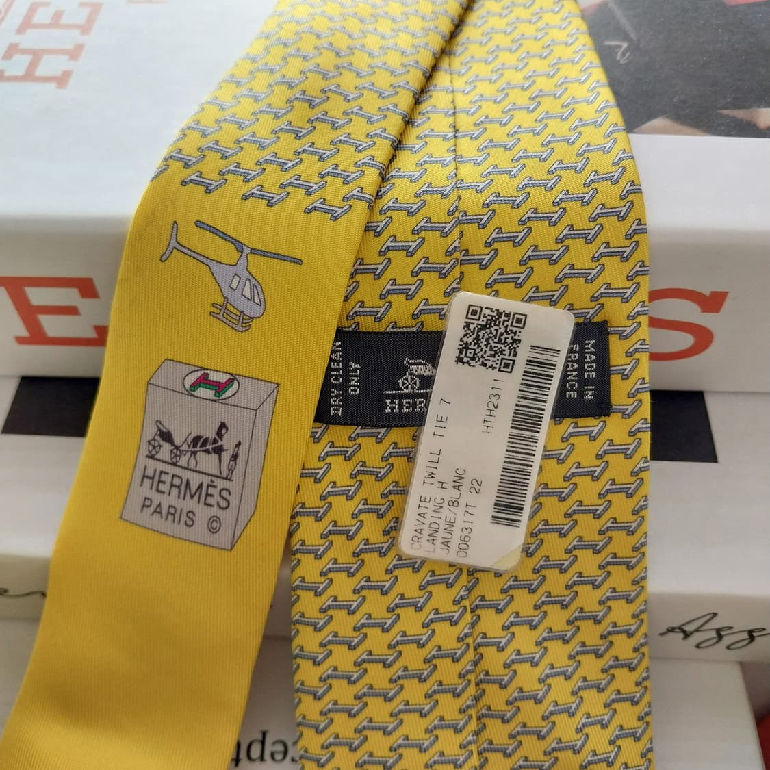 에르메스 실크 옐로 H 헬리패드 패턴 넥타이 7.4cm 새상품 K1372 상품이미지5