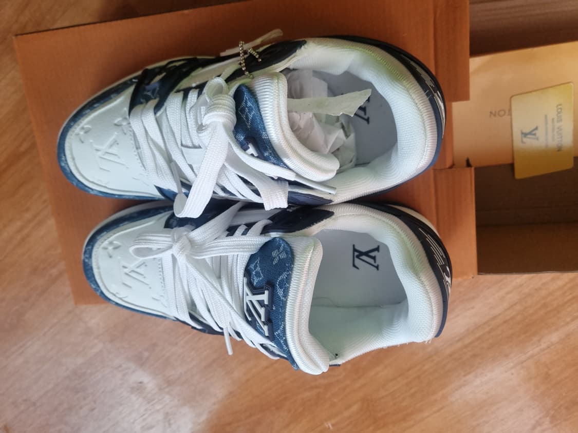 Louis Vuitton LV Trainer Sneakers Monogr 상품이미지2