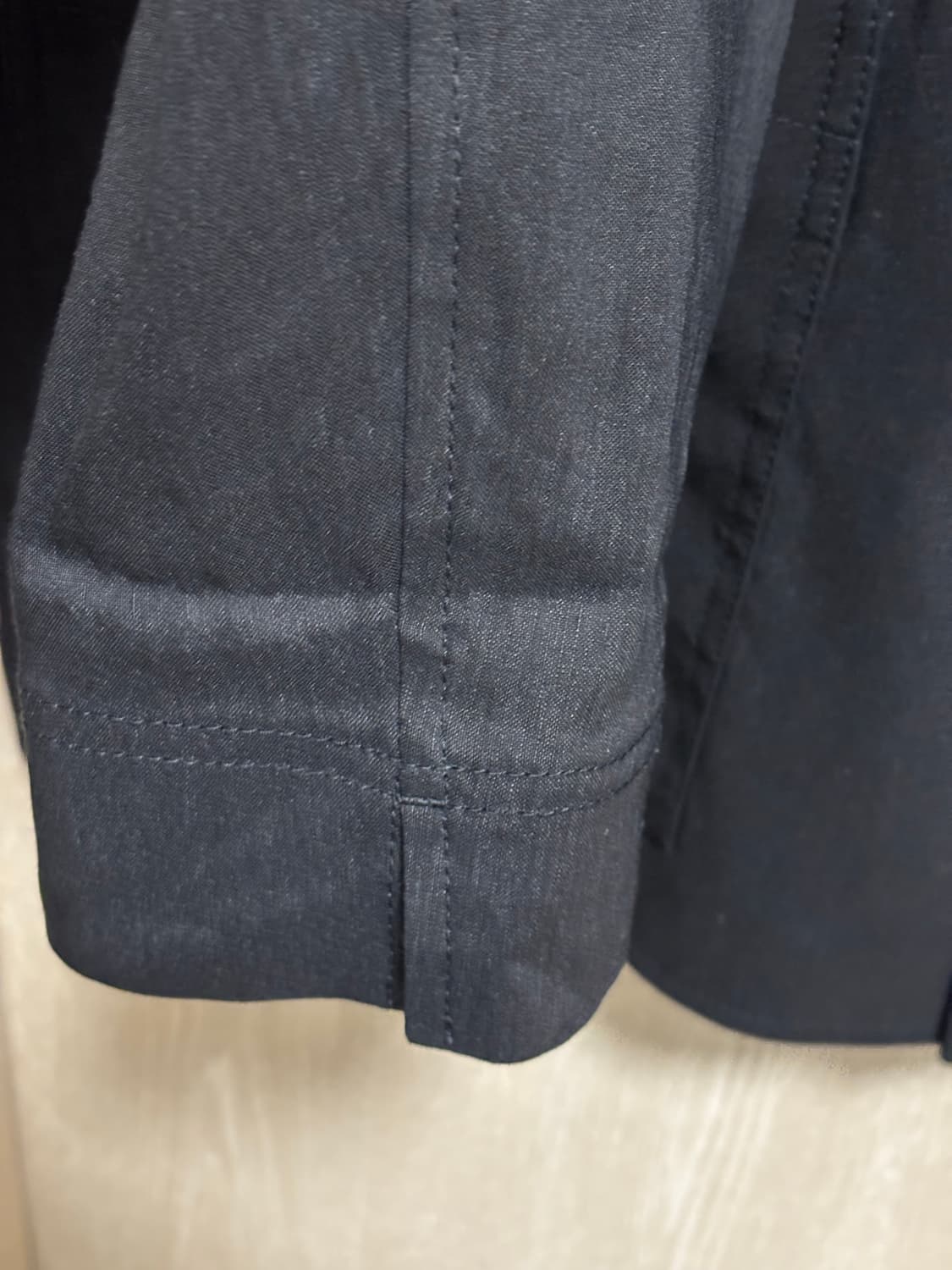 미착용)솔리드옴므 오버핏 린넨 아우터형 셔츠자켓48/블랙 상품이미지5