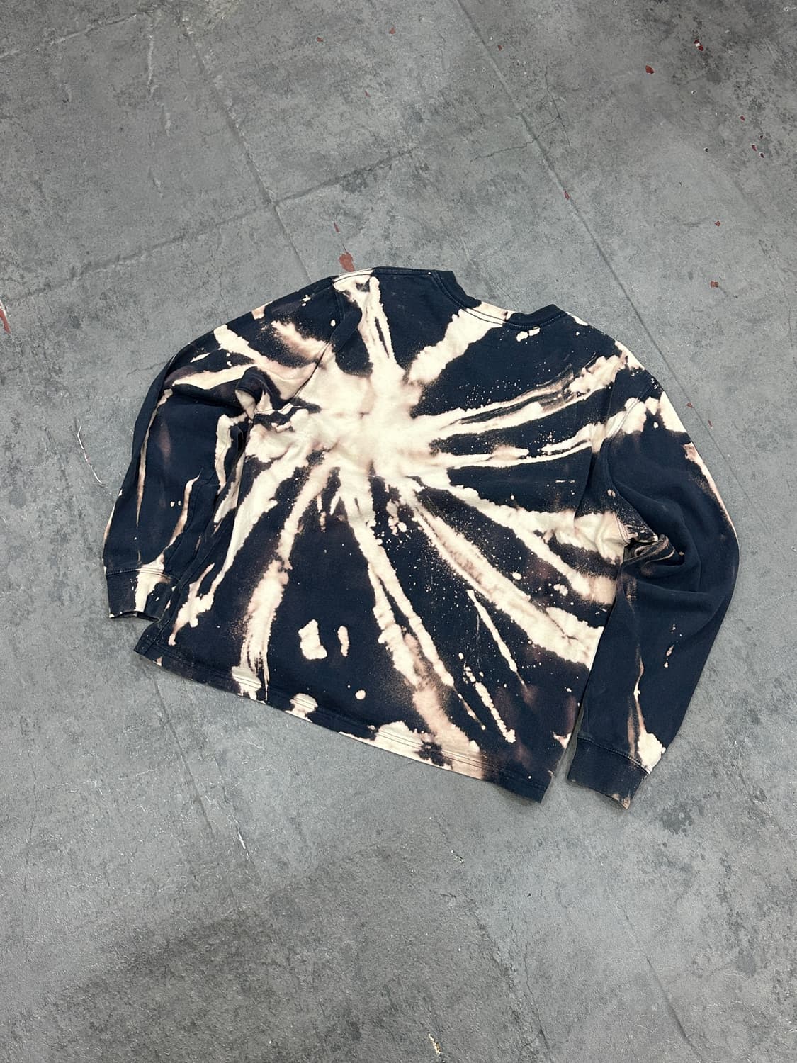 칼하트 다잉 커스텀 포켓 롱슬리브 네이비 상품이미지7