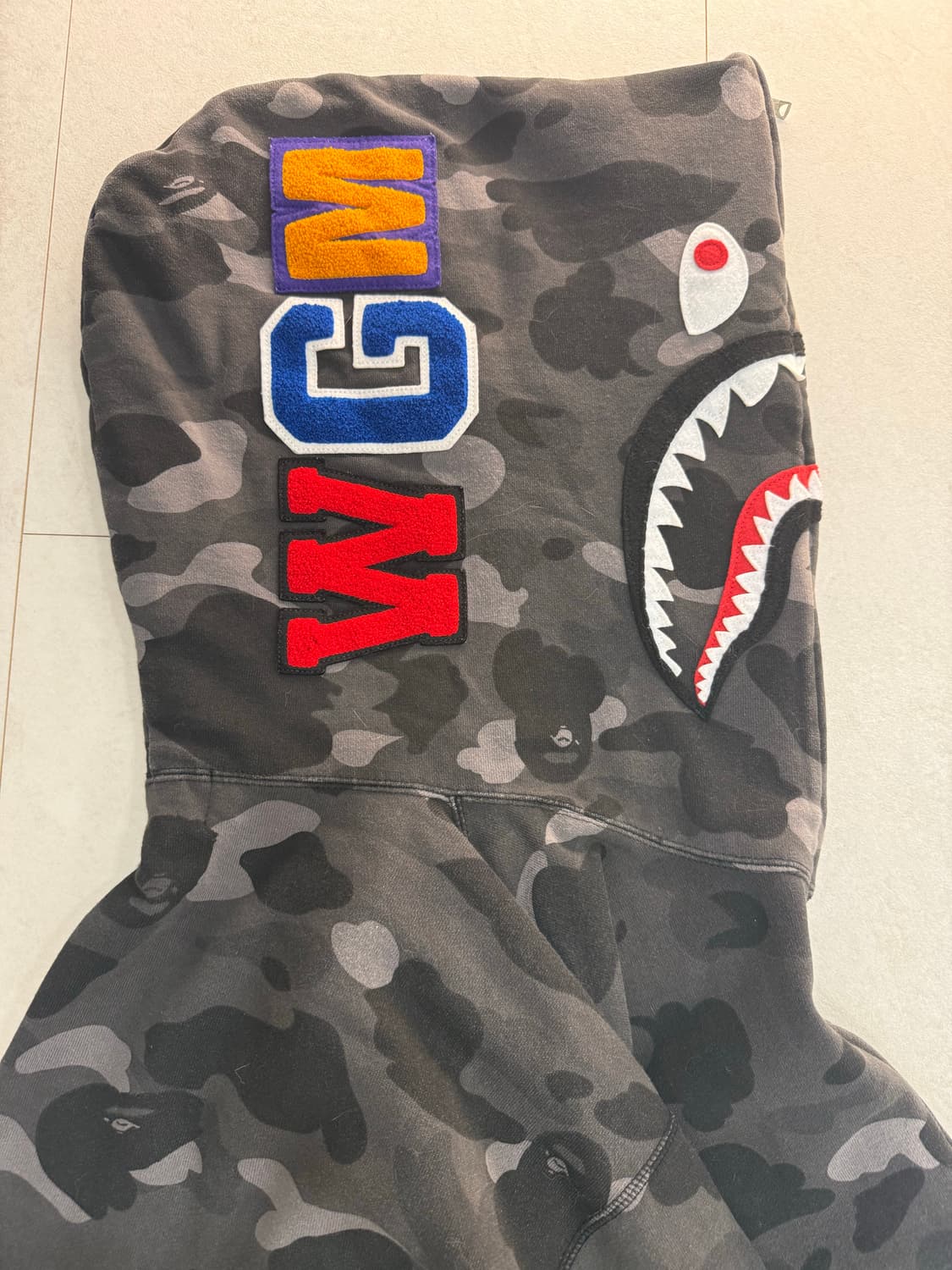 베이프 샤크후드 블랙 흑계 상품이미지2