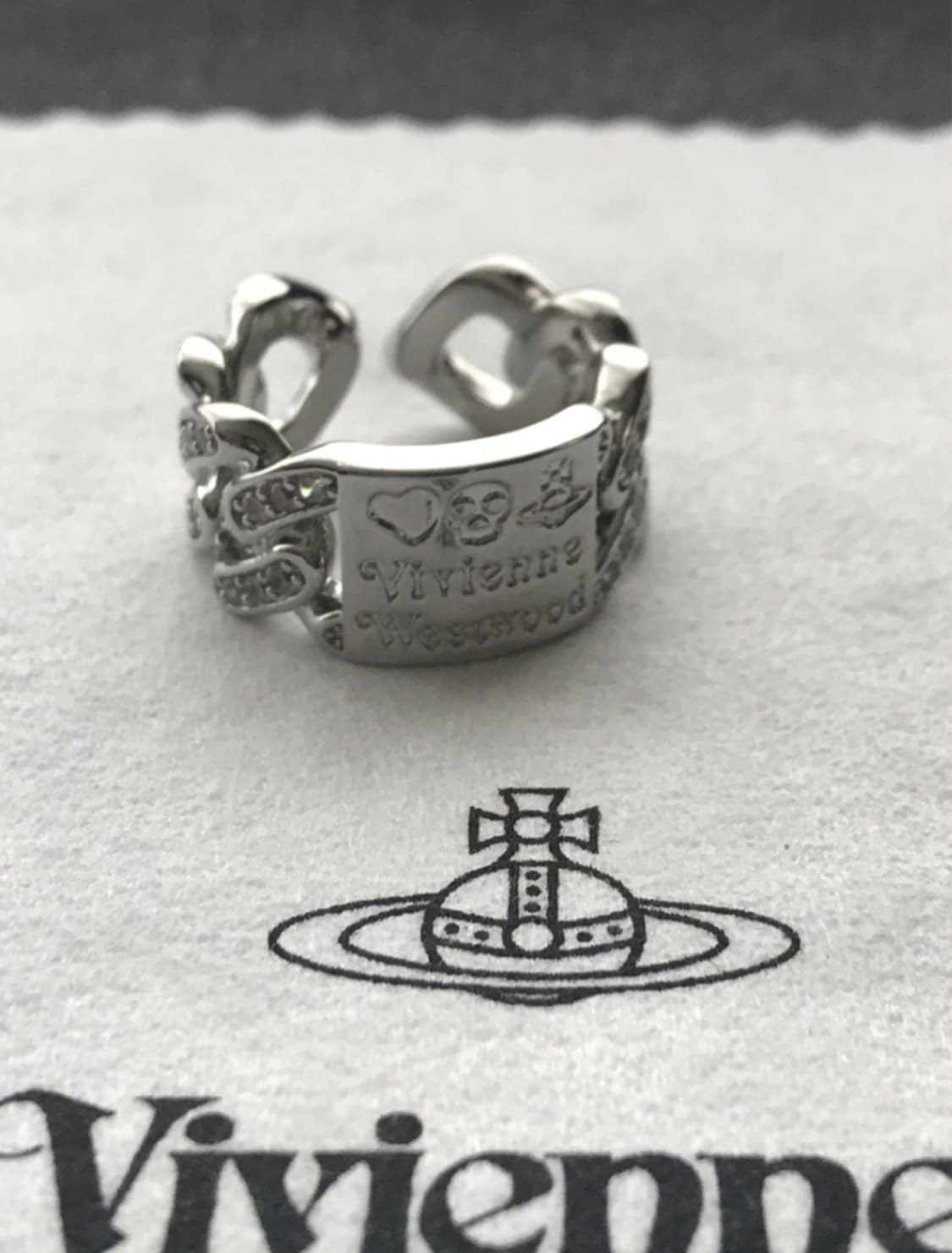 비비안웨스트우드 아카이브 크리스탈 체인 레터링 orb 각인 디테일 반지 상품이미지2